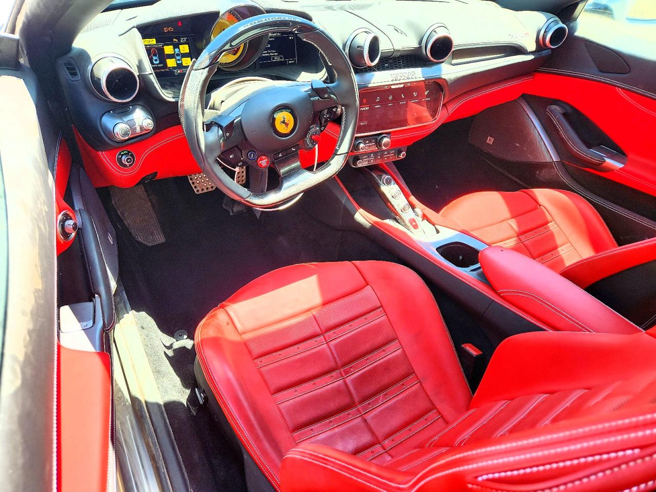 2023 Ferrari Portofino M White vin: ZFF02RPAXP0288876