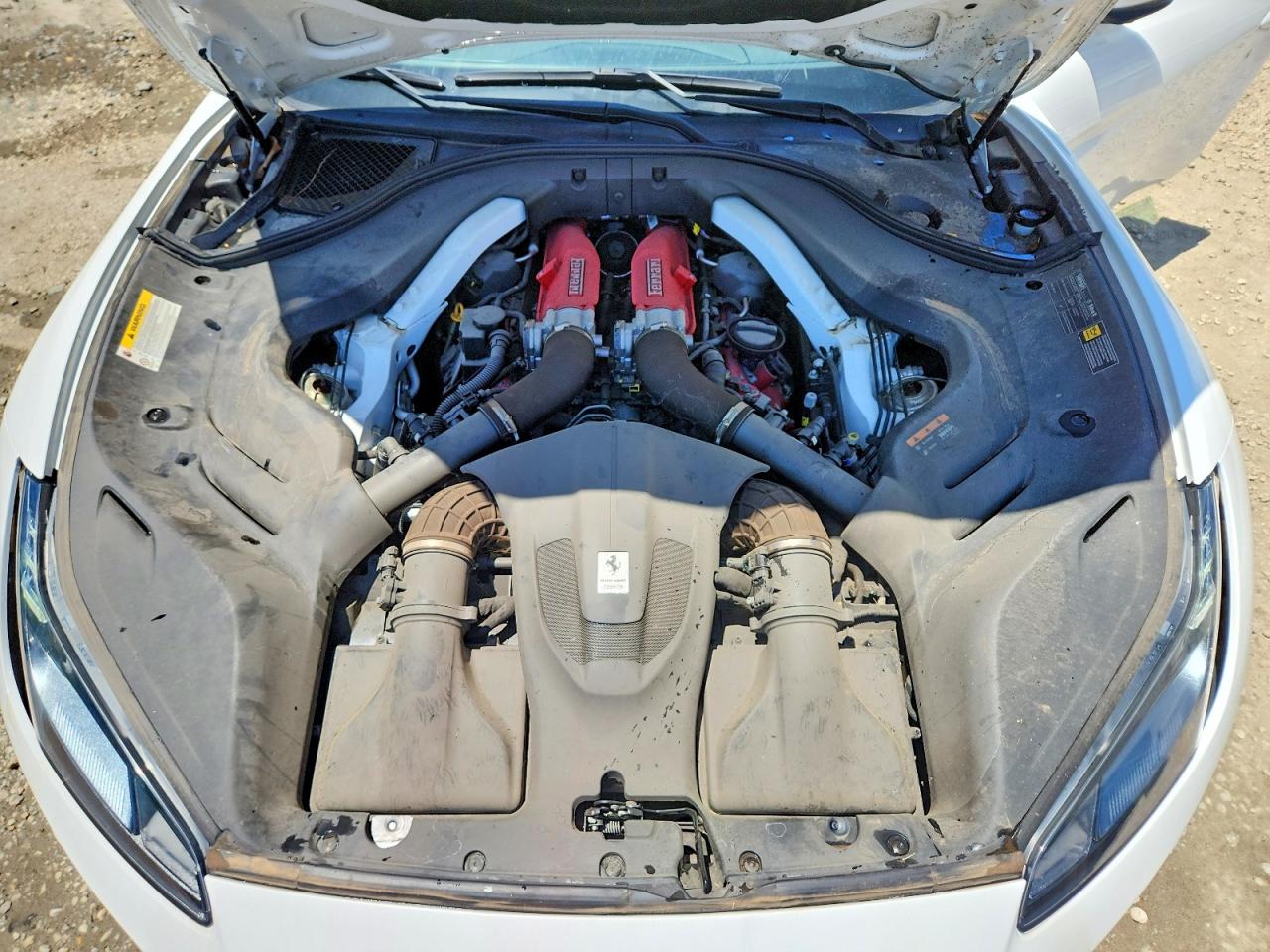 2023 Ferrari Portofino M White vin: ZFF02RPAXP0288876