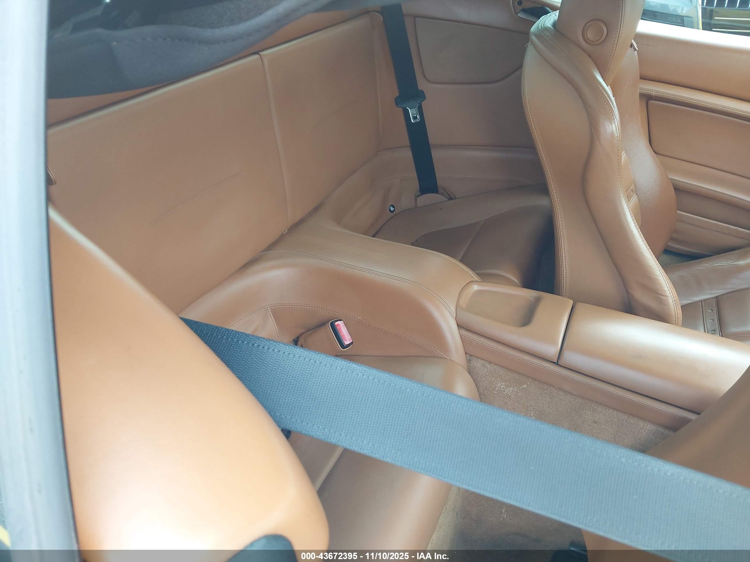 2010 Ferrari California   Yellow vin: ZFF65LJA2A0171436