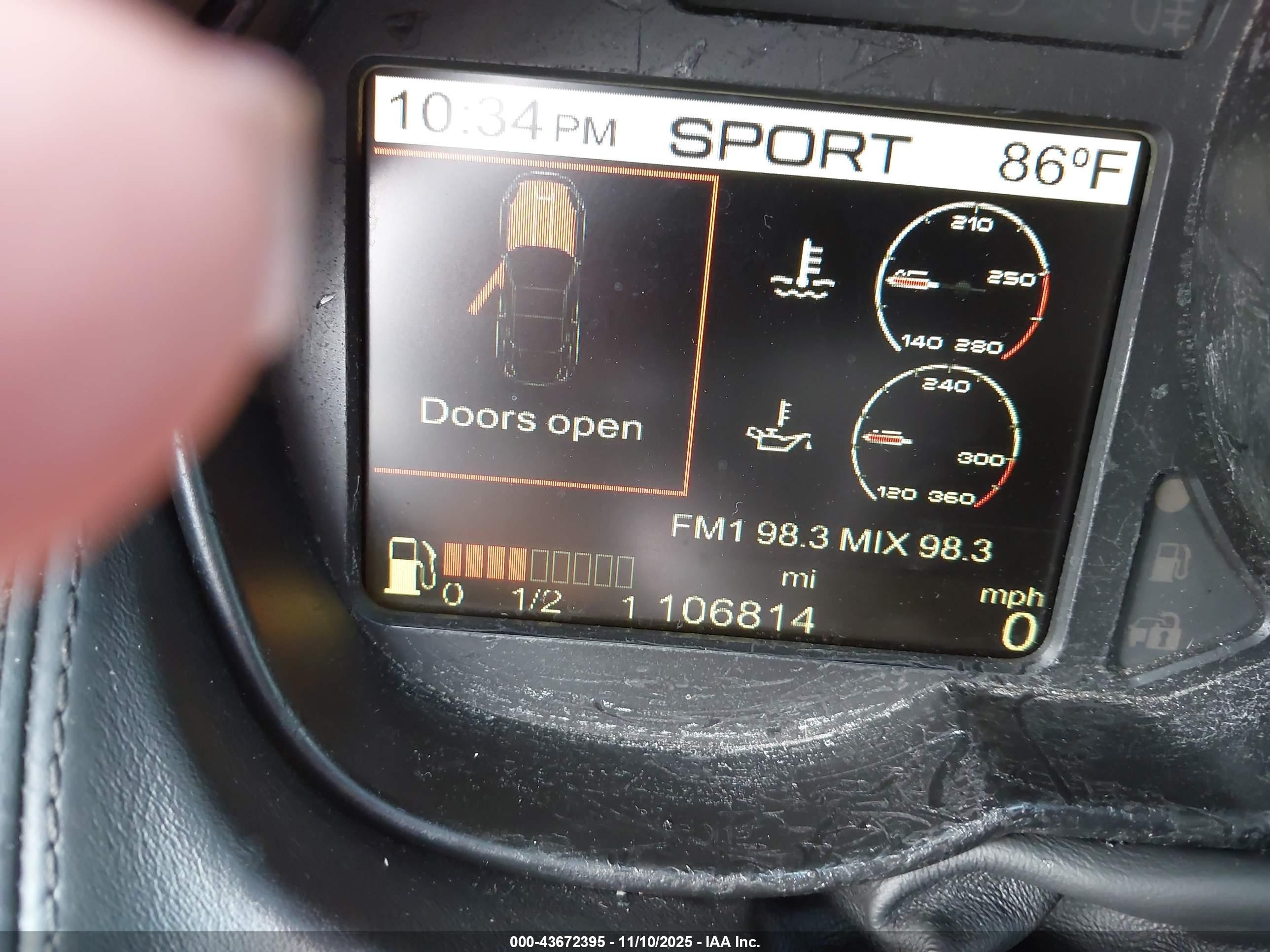 2010 Ferrari California   Yellow vin: ZFF65LJA2A0171436