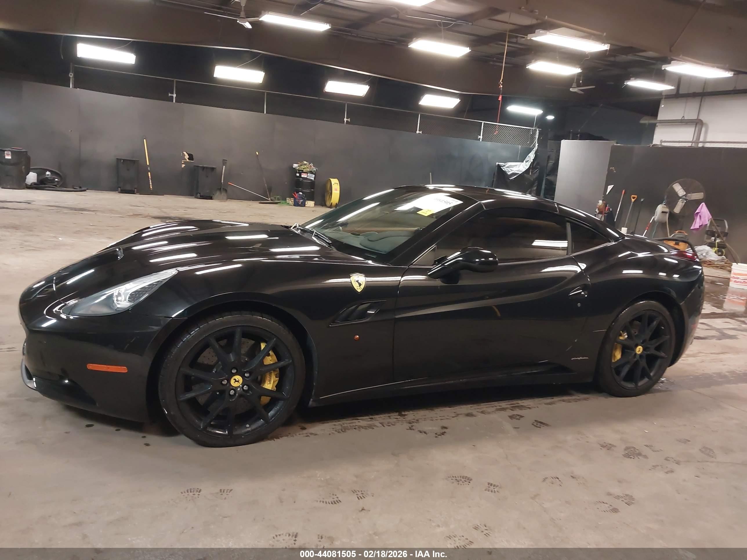 2011 Ferrari California Black vin: ZFF65LJA6B0178262