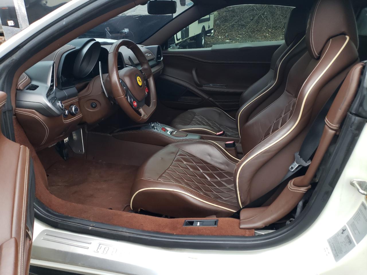 2011 Ferrari 458 Italia  Black vin: ZFF67NFA5B0182186