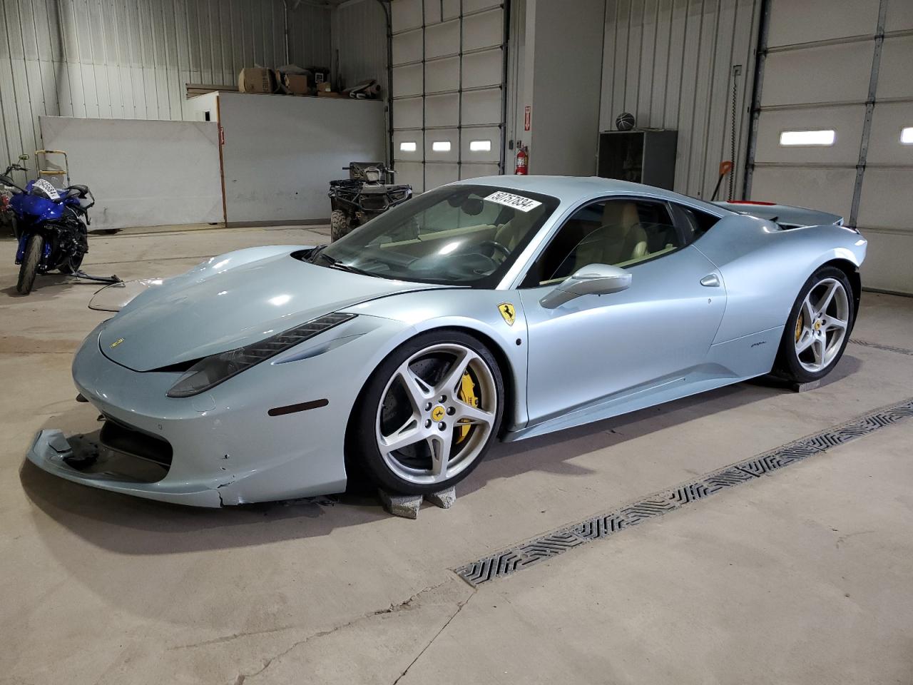 2011 Ferrari 458 Italia  Blue vin: ZFF67NFAXB0180885