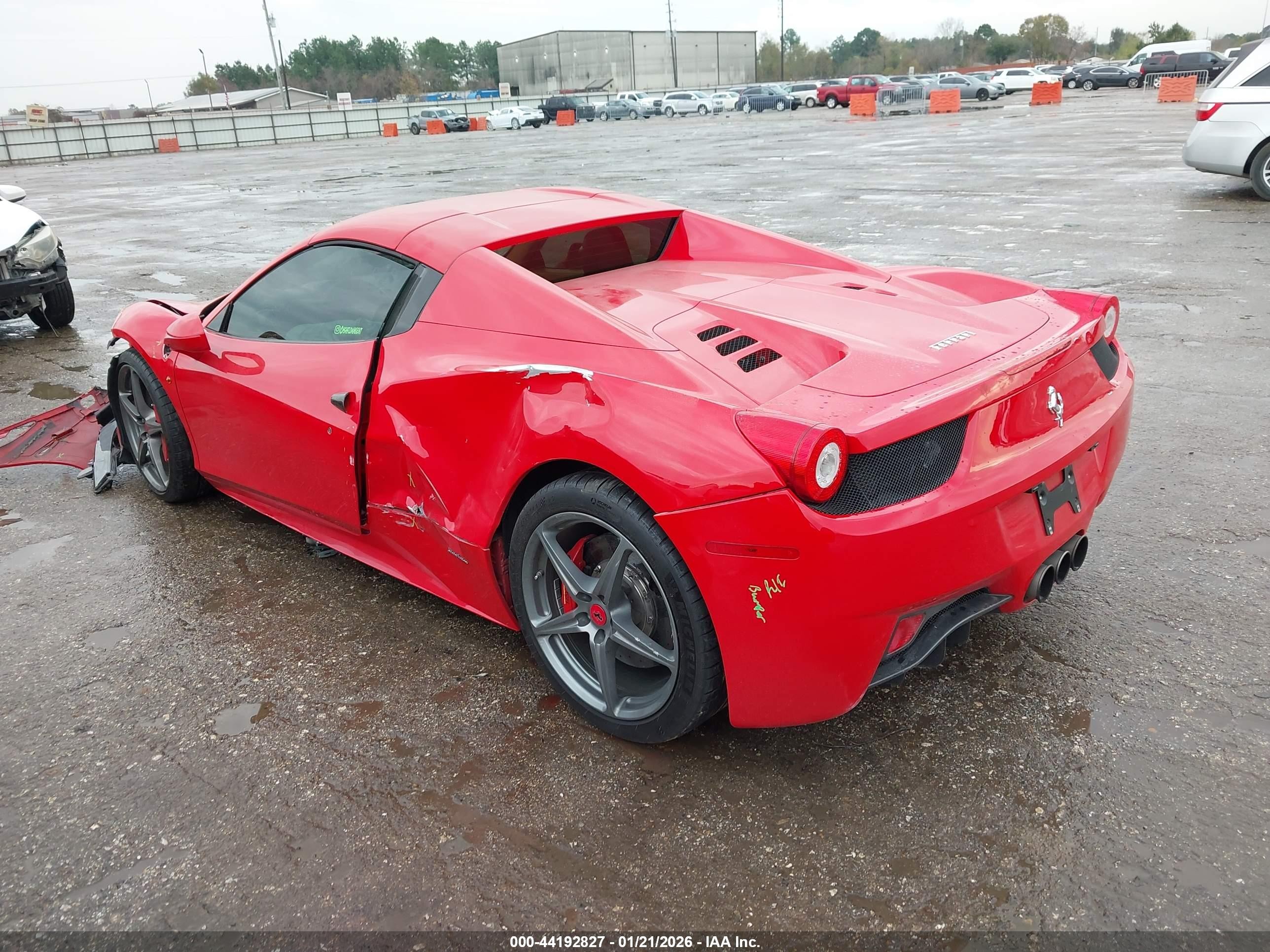 2015 Ferrari 458 Spider   Красный vin: ZFF68NHA1F0211313