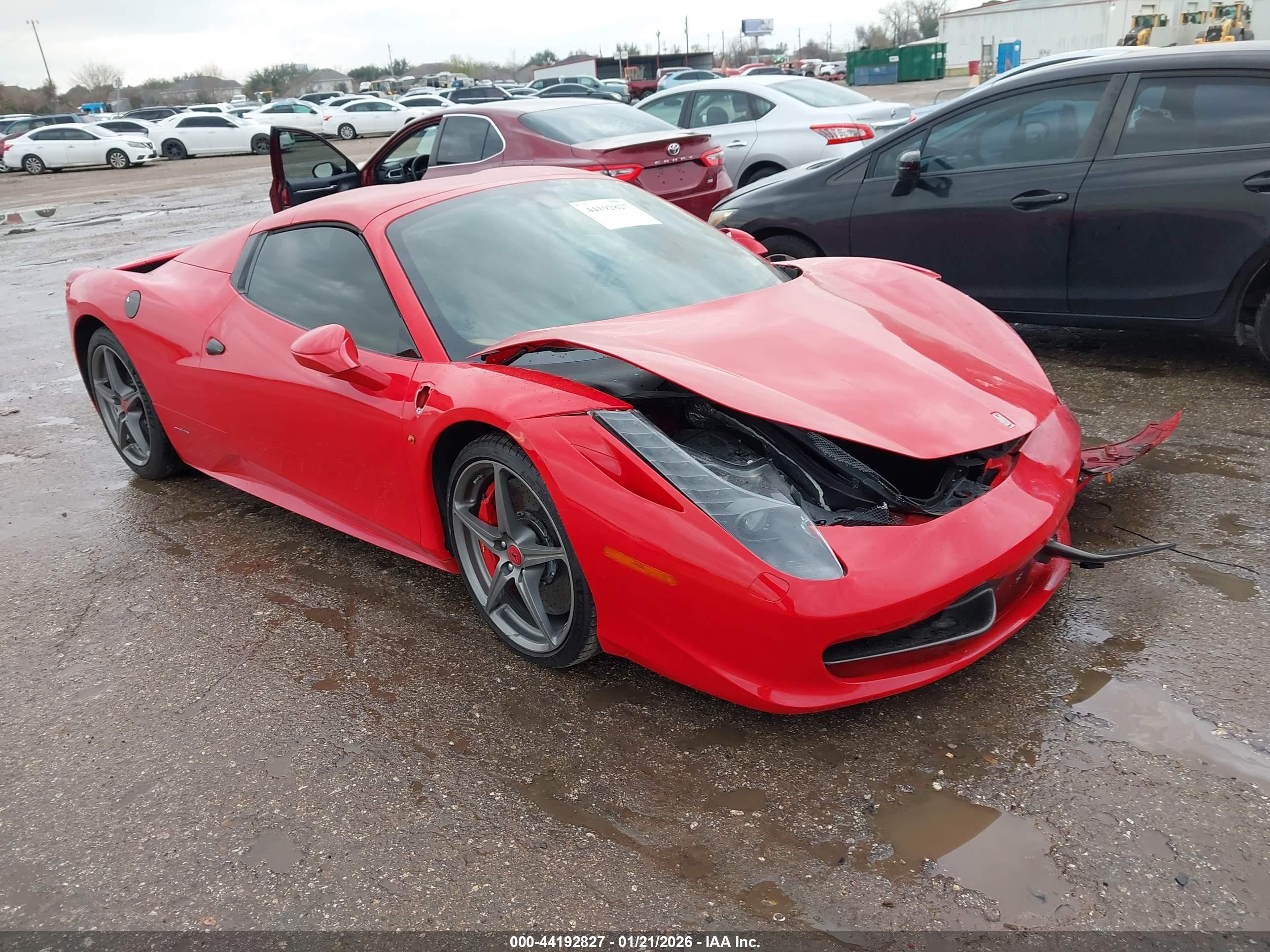 2015 Ferrari 458 Spider   Красный vin: ZFF68NHA1F0211313