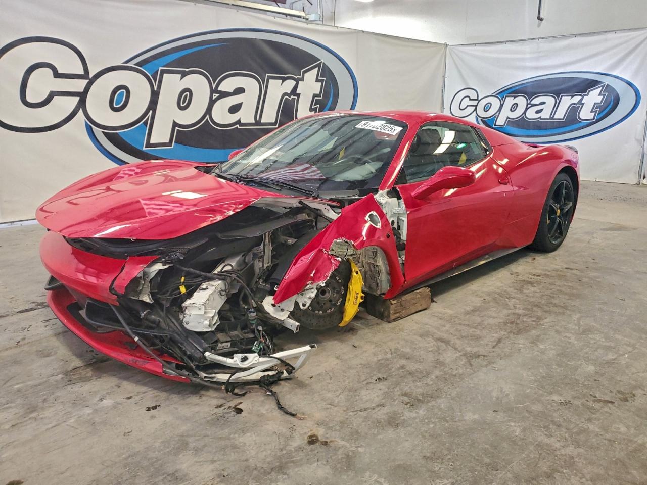 2013 Ferrari 458 Spider Red vin: ZFF68NHA4D0190518