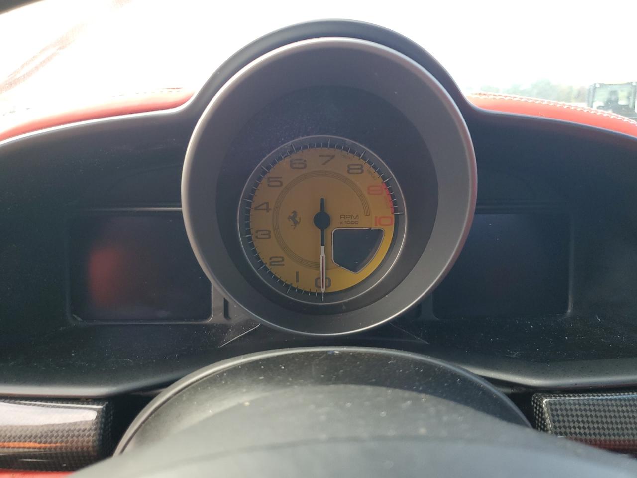 2015 Ferrari 458 Spider Белый vin: ZFF68NHA9F0212032