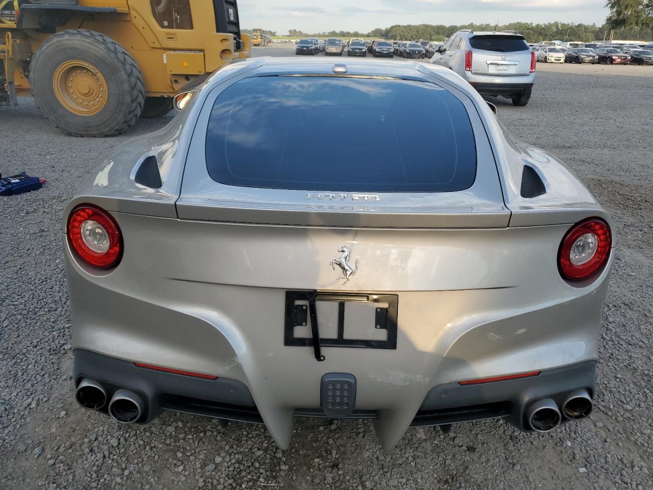 2014 Ferrari F12 Berlinetta  Золотой vin: ZFF74UFAXE0202704