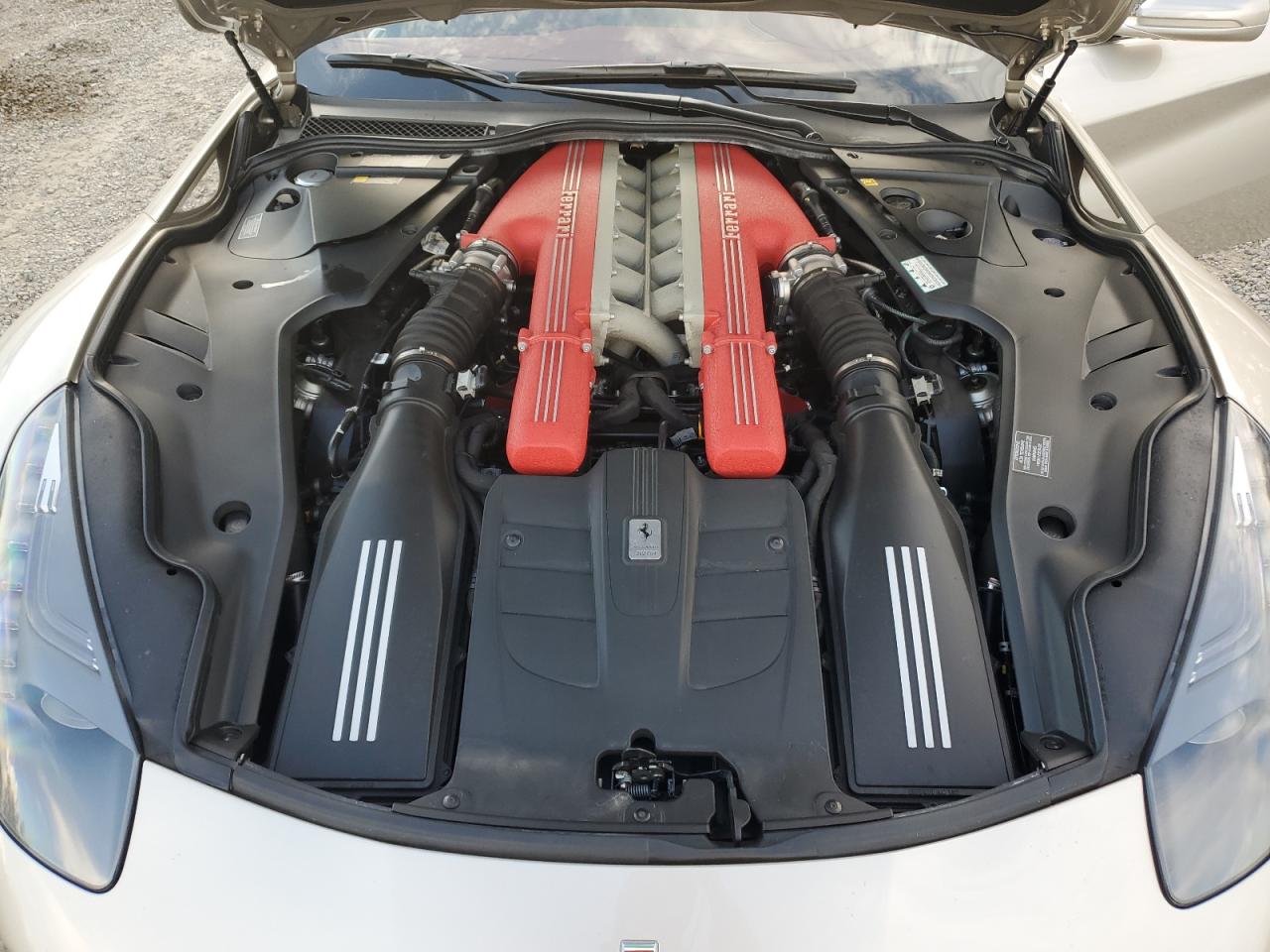 2014 Ferrari F12 Berlinetta  Золотой vin: ZFF74UFAXE0202704