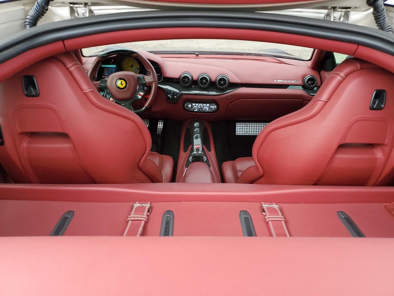 2014 Ferrari F12 Berlinetta  Черный vin: ZFF74UFAXE0202704