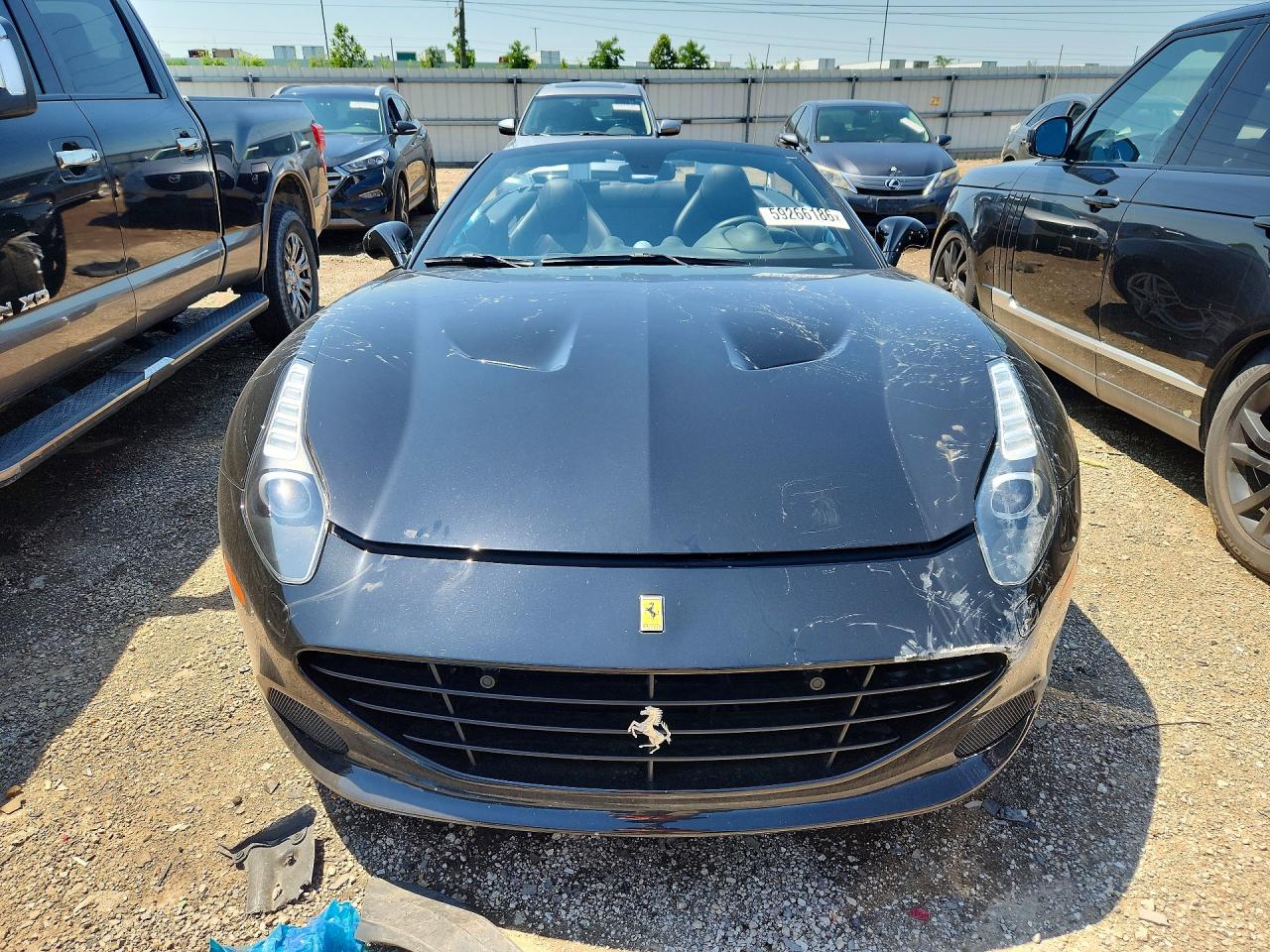 2015 Ferrari California T Black vin: ZFF77XJA9F0211380