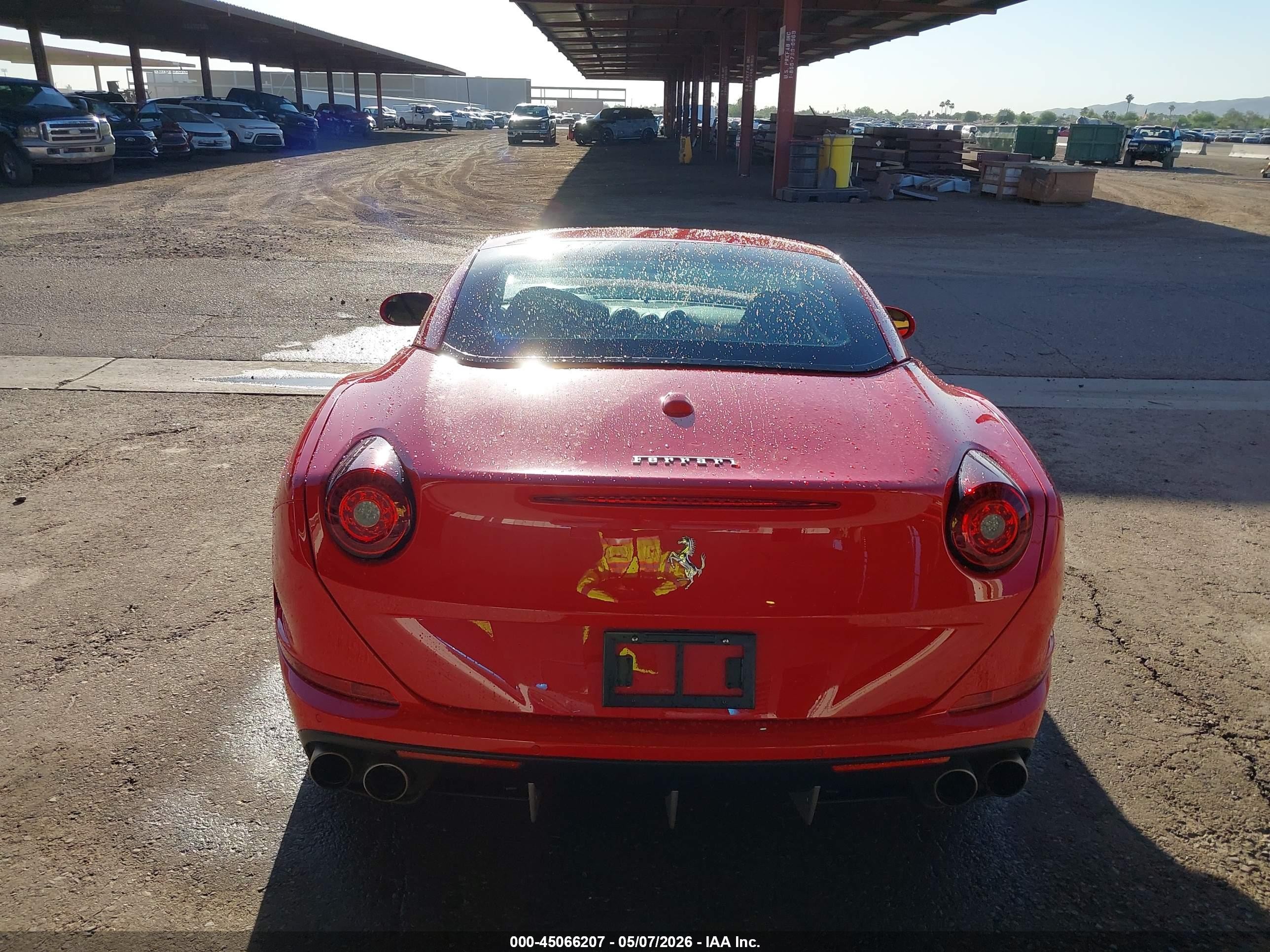 2017 Ferrari California T Red vin: ZFF77XJAXH0226117