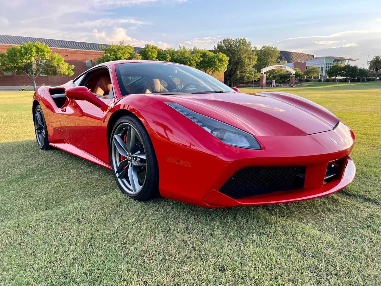 2016 Ferrari 488 Gtb Red vin: ZFF79ALA5G0214993