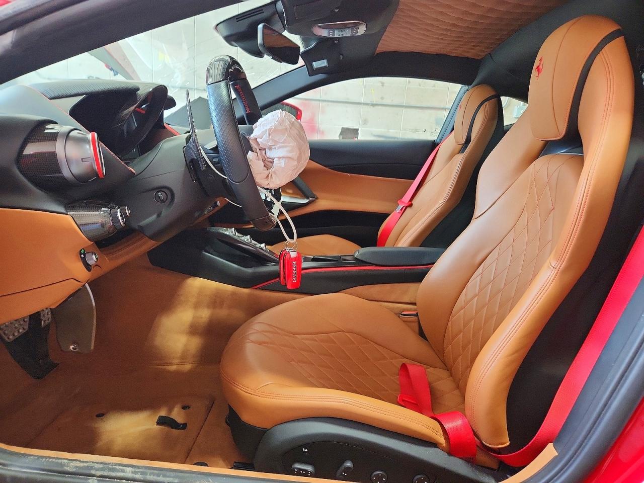 2020 Ferrari 812 Superfast Red vin: ZFF83CLA5L0248623