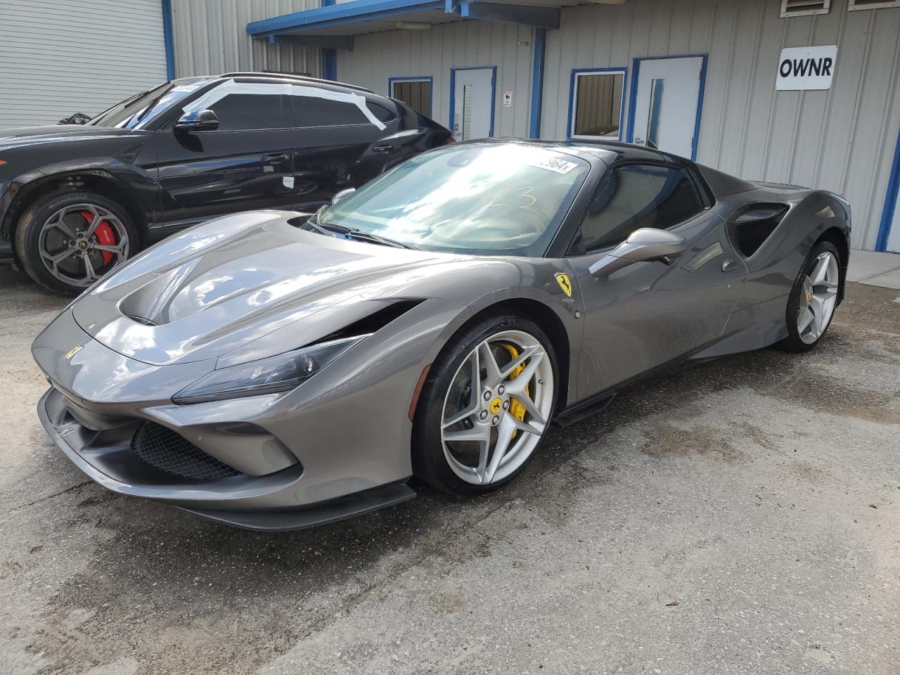 2023 Ferrari F8 Spider  Серый vin: ZFF93LMA0P0290397