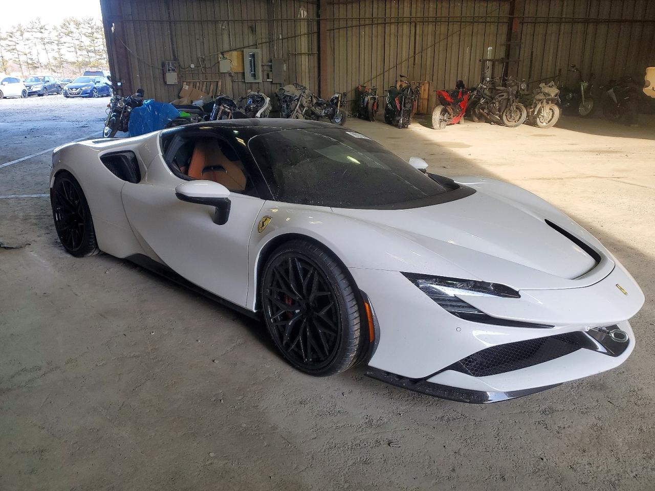 2022 Ferrari Sf 90 Stradale White vin: ZFF95NLA3N0272206
