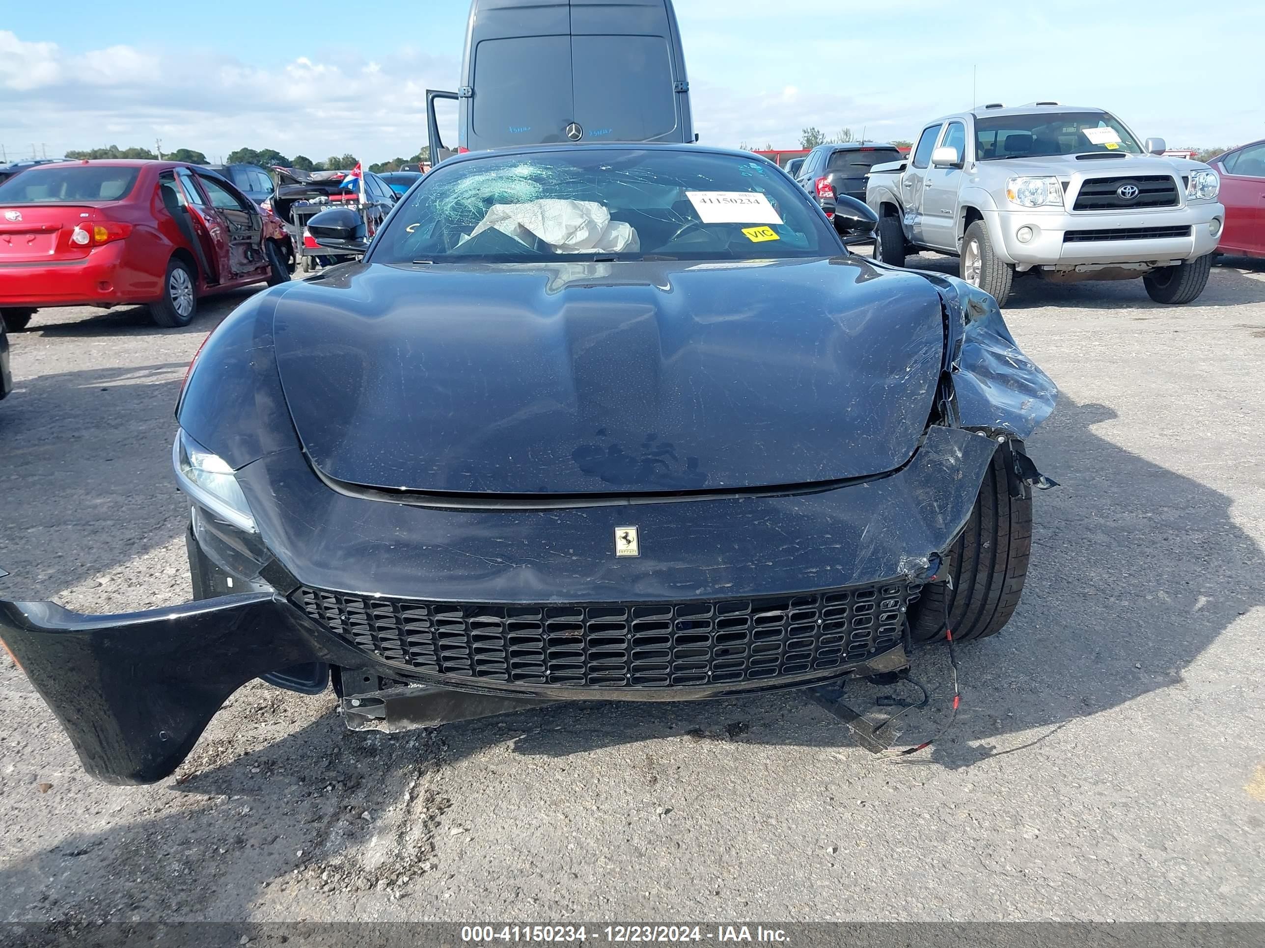 2021 Ferrari Roma Black vin: ZFF98RNA7M0260540