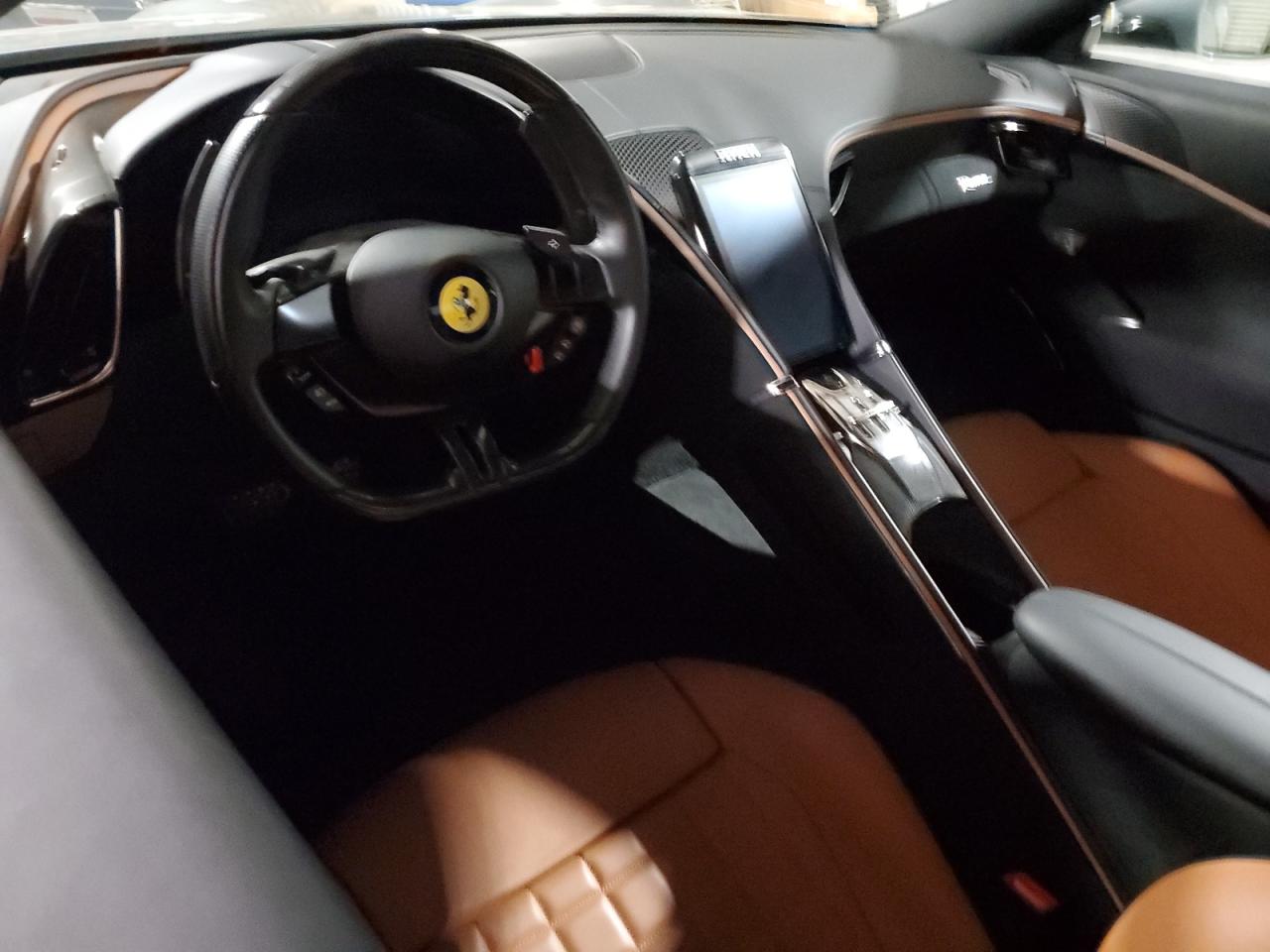 2021 Ferrari Roma  Silver vin: ZFF98RNA8M0263527
