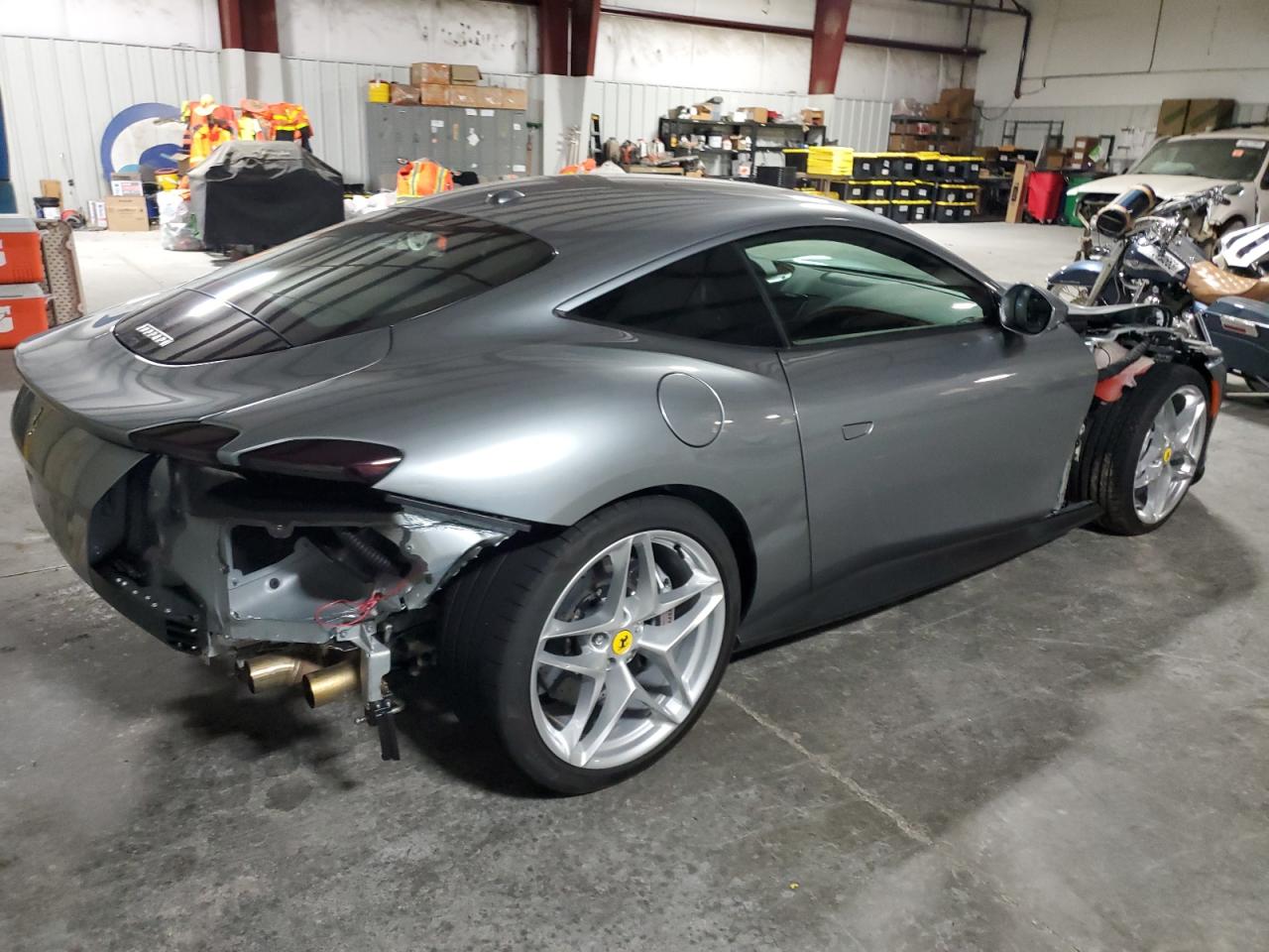 2021 Ferrari Roma  Silver vin: ZFF98RNA8M0263527