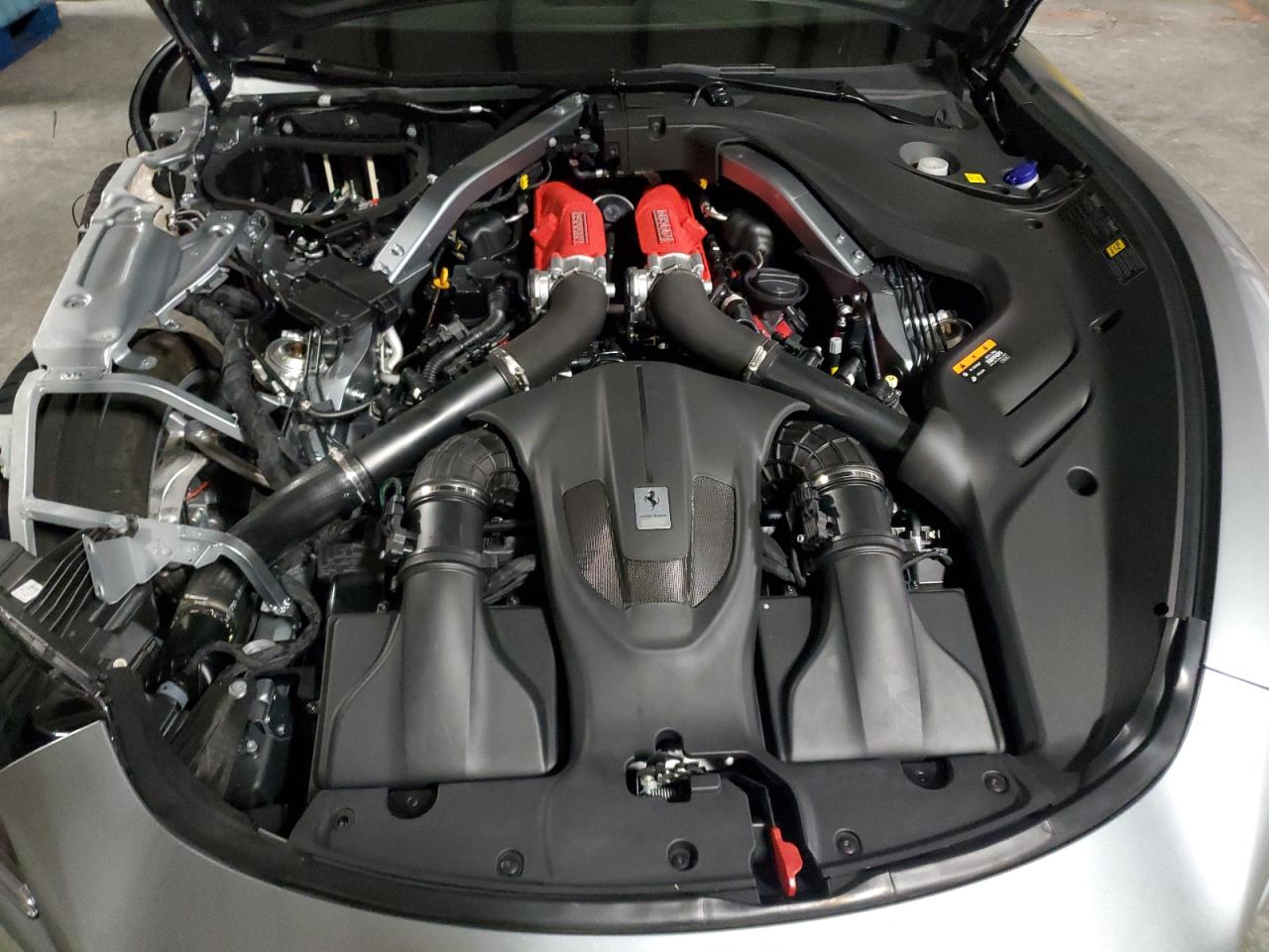 2021 Ferrari Roma  Silver vin: ZFF98RNA8M0263527