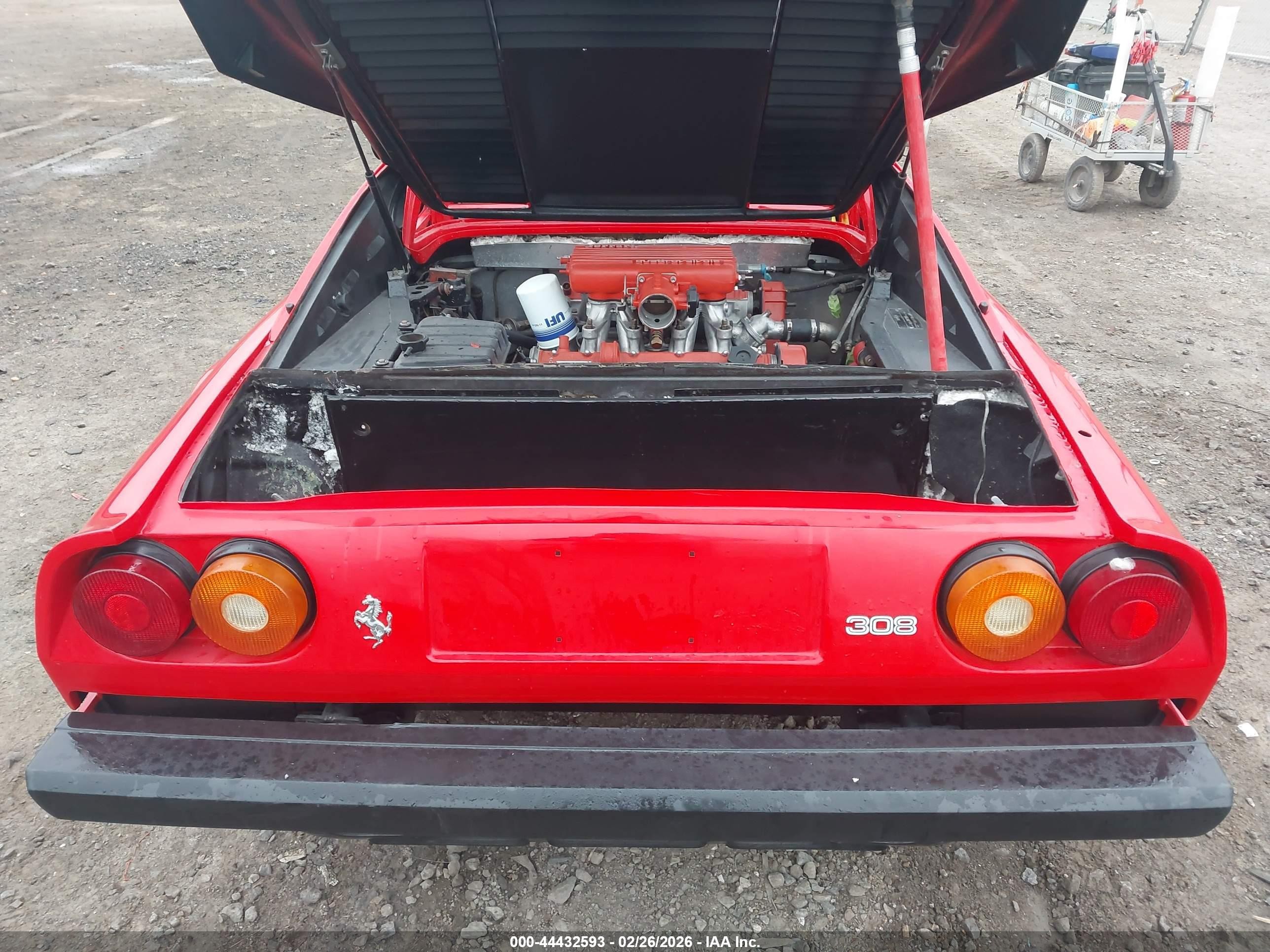 1985 Ferrari 308 Gts Quattro Red vin: ZFFUA13A2F0055441