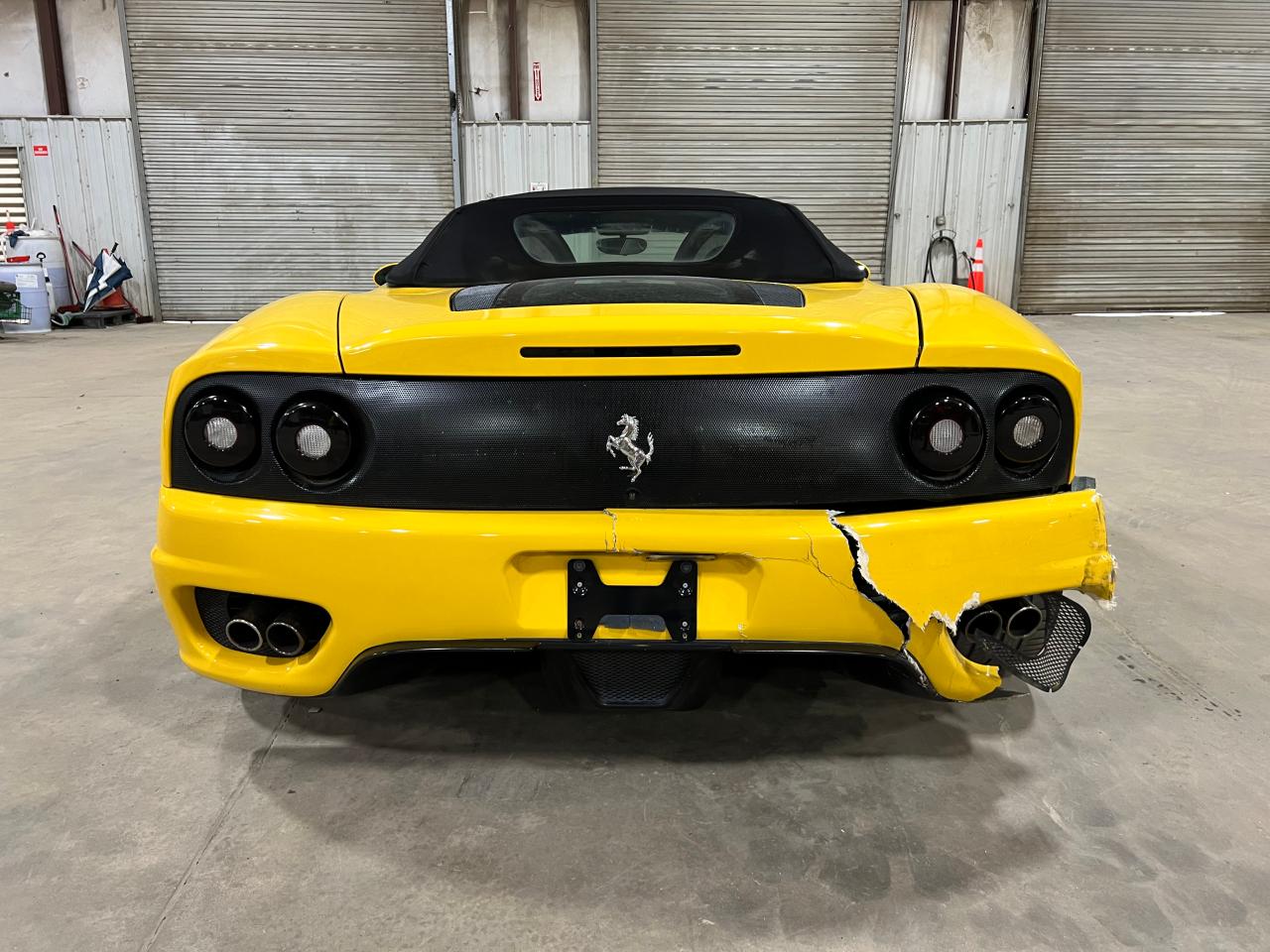 2002 Ferrari 360 Spider Yellow vin: ZFFYT53A820127191