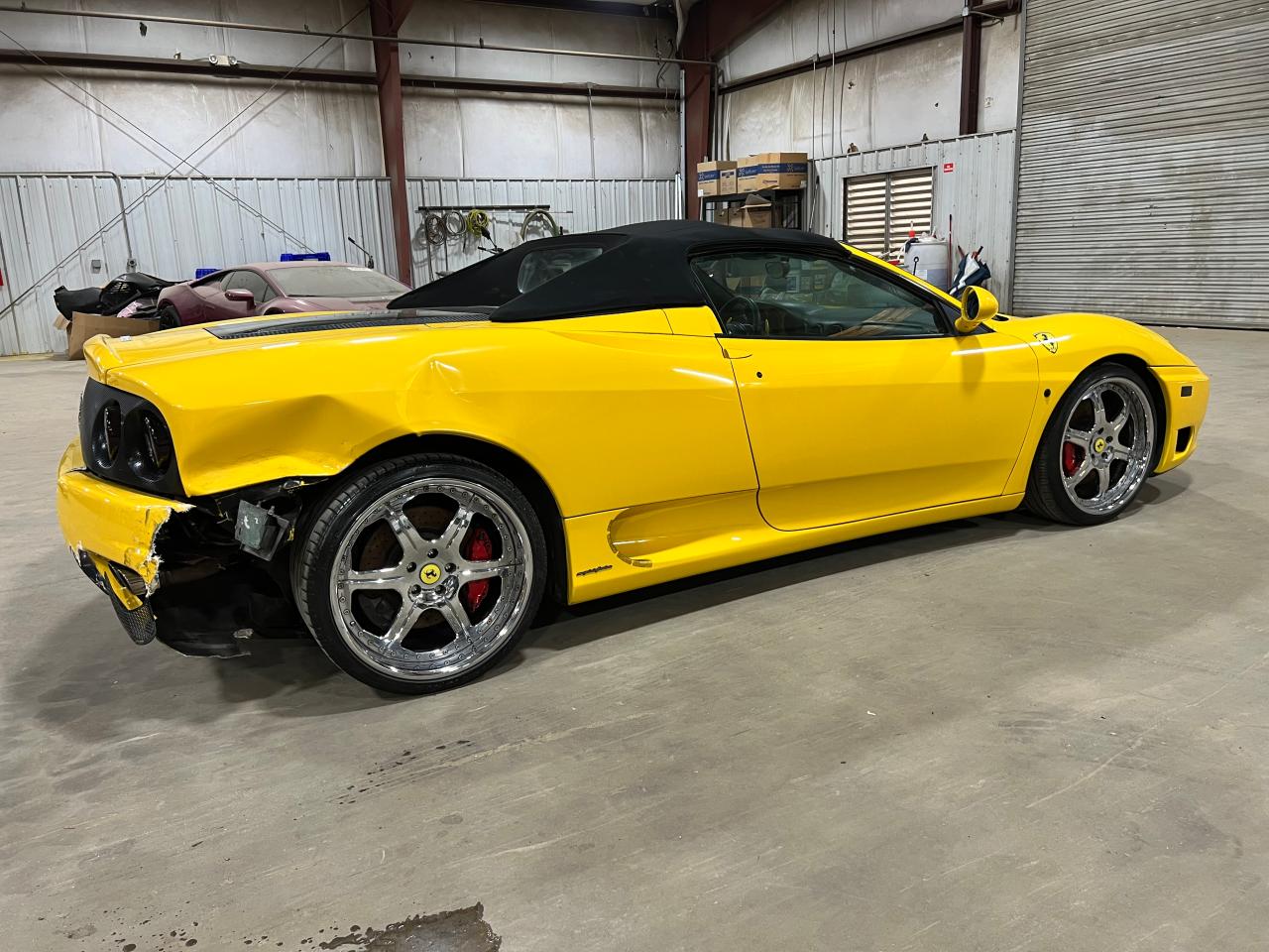 2002 Ferrari 360 Spider Yellow vin: ZFFYT53A820127191