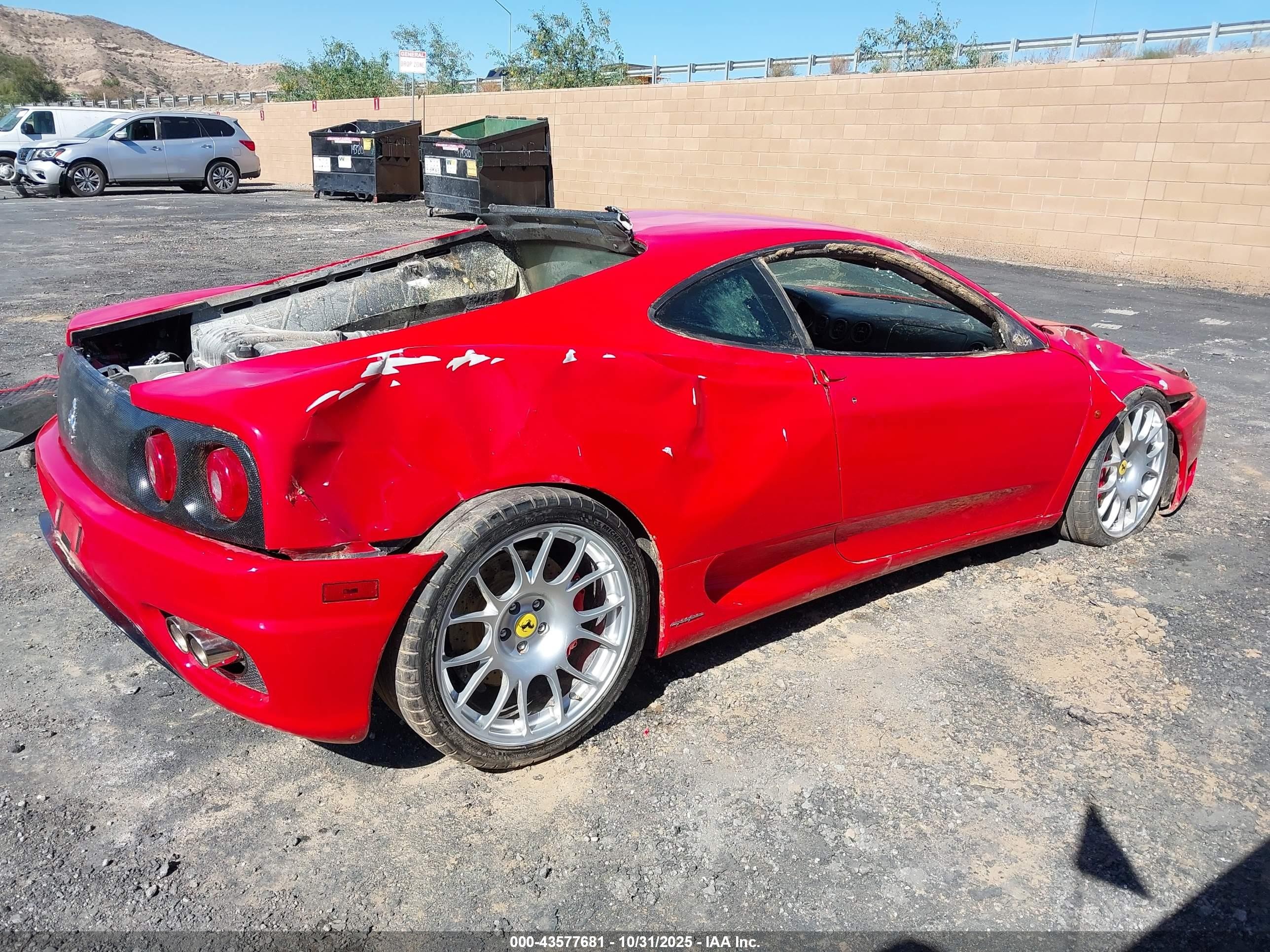 2004 Ferrari 360 Modena Berlinetta Красный vin: ZFFYU51A140137192