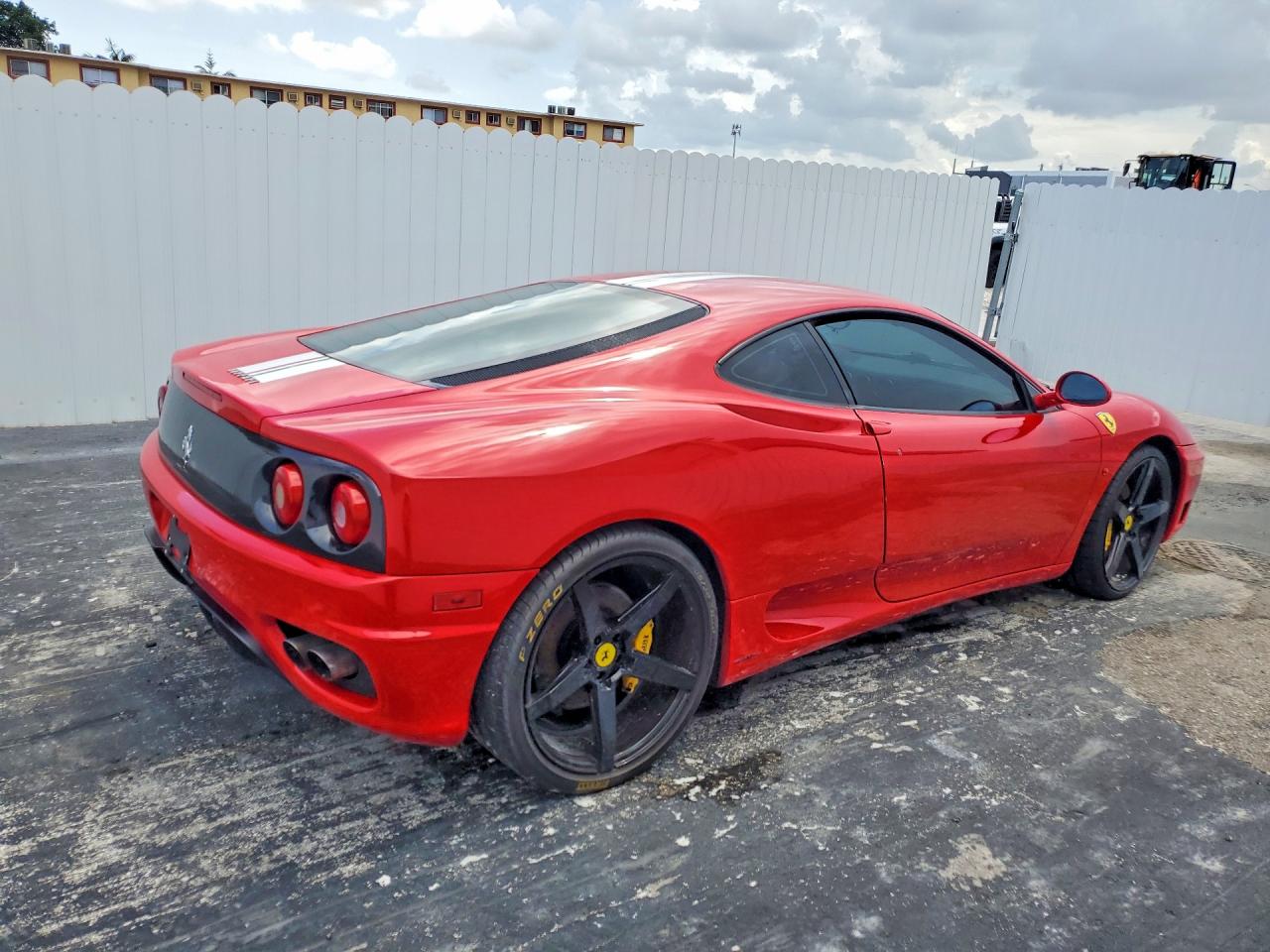 2004 Ferrari 360 Modena Two Tone vin: ZFFYU51A140137225