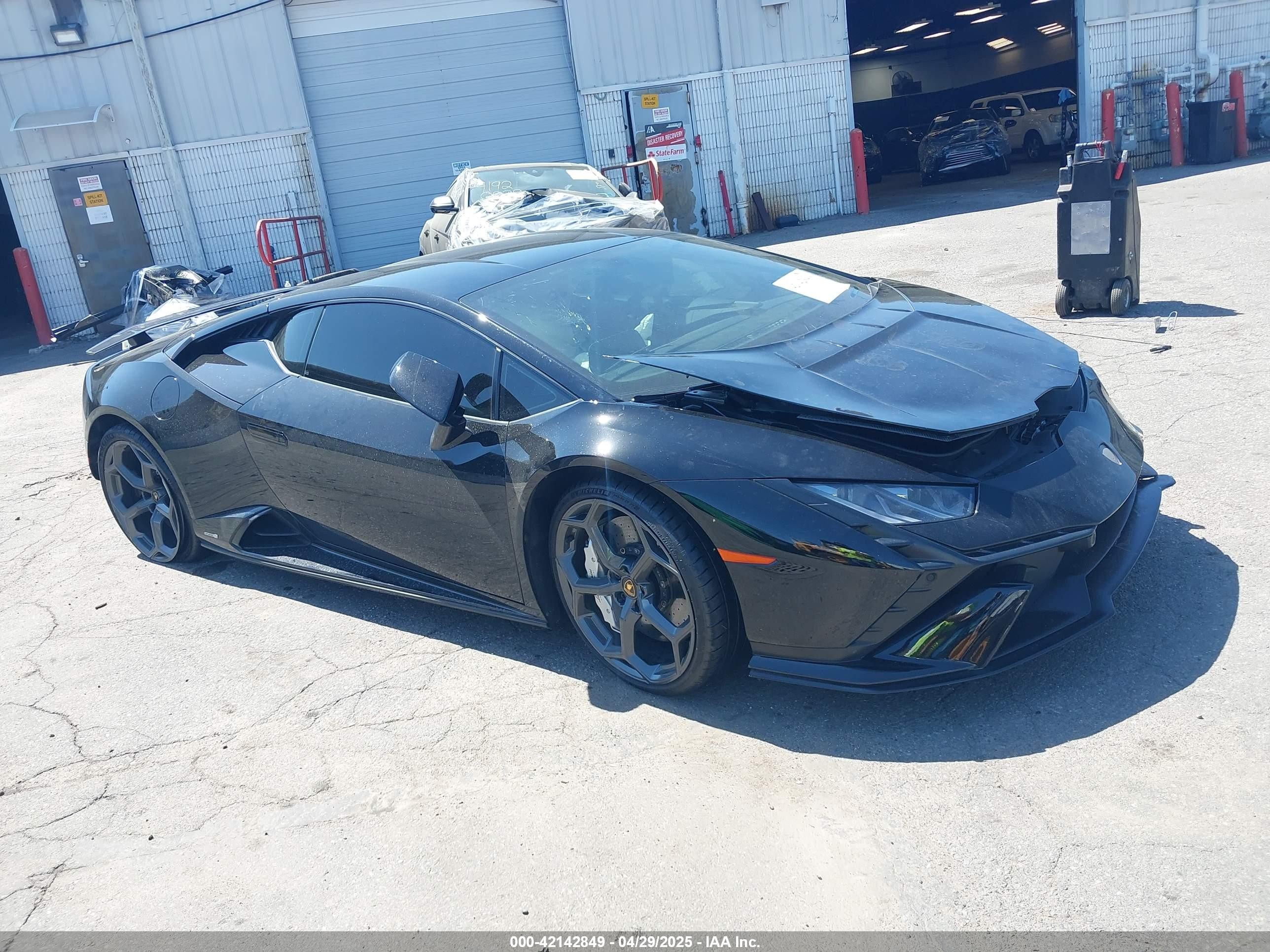 2023 Lamborghini Huracan Tecnica Black vin: ZHWCB6ZF7PLA23361
