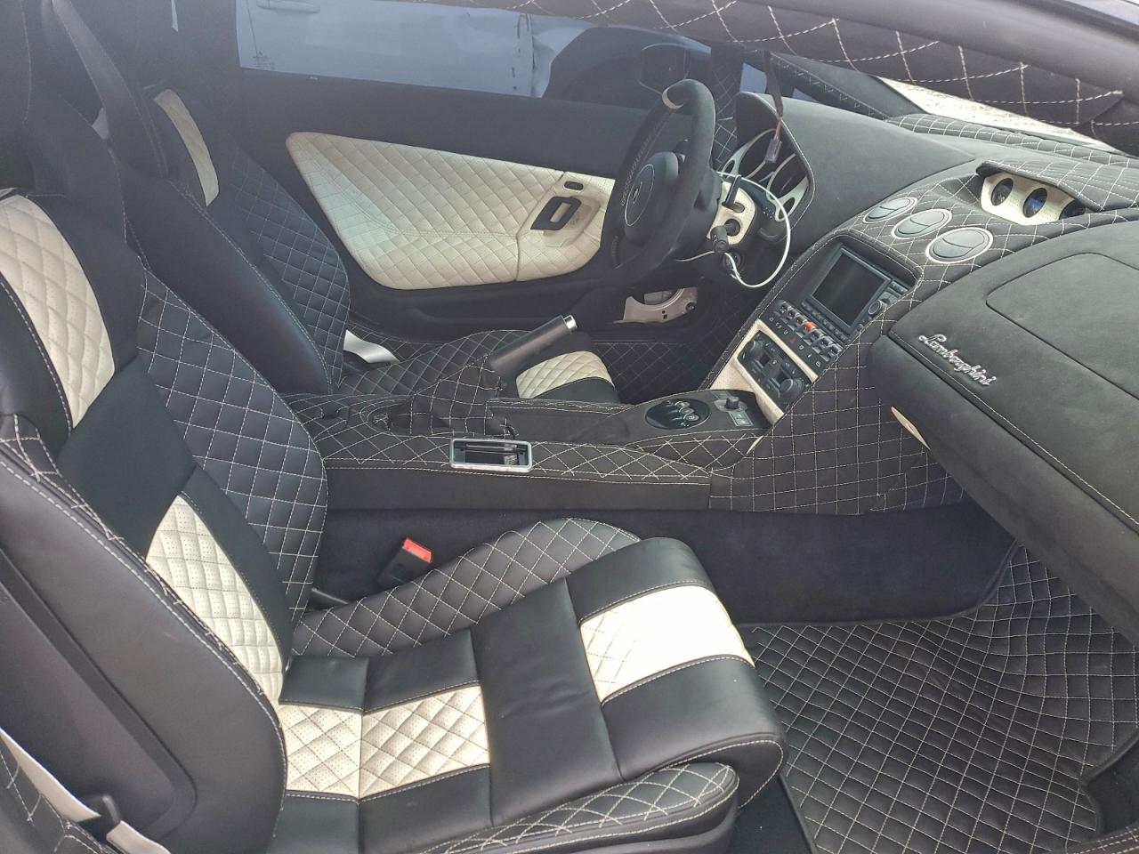 2006 Lamborghini Gallardo Se White vin: ZHWGU12T66LA03289