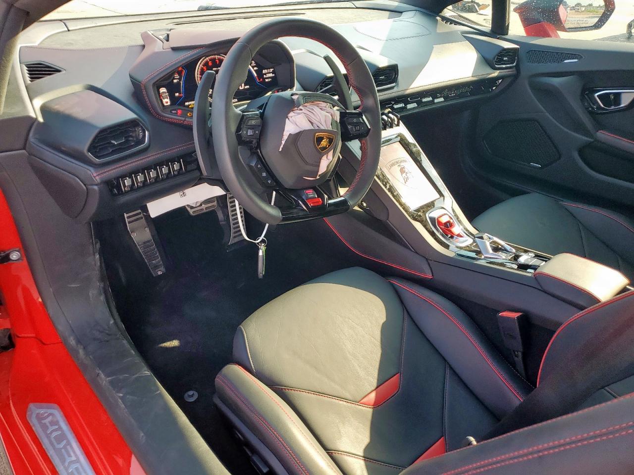 2023 Lamborghini Huracan Evo   Красный vin: ZHWUT5ZF9PLA21574