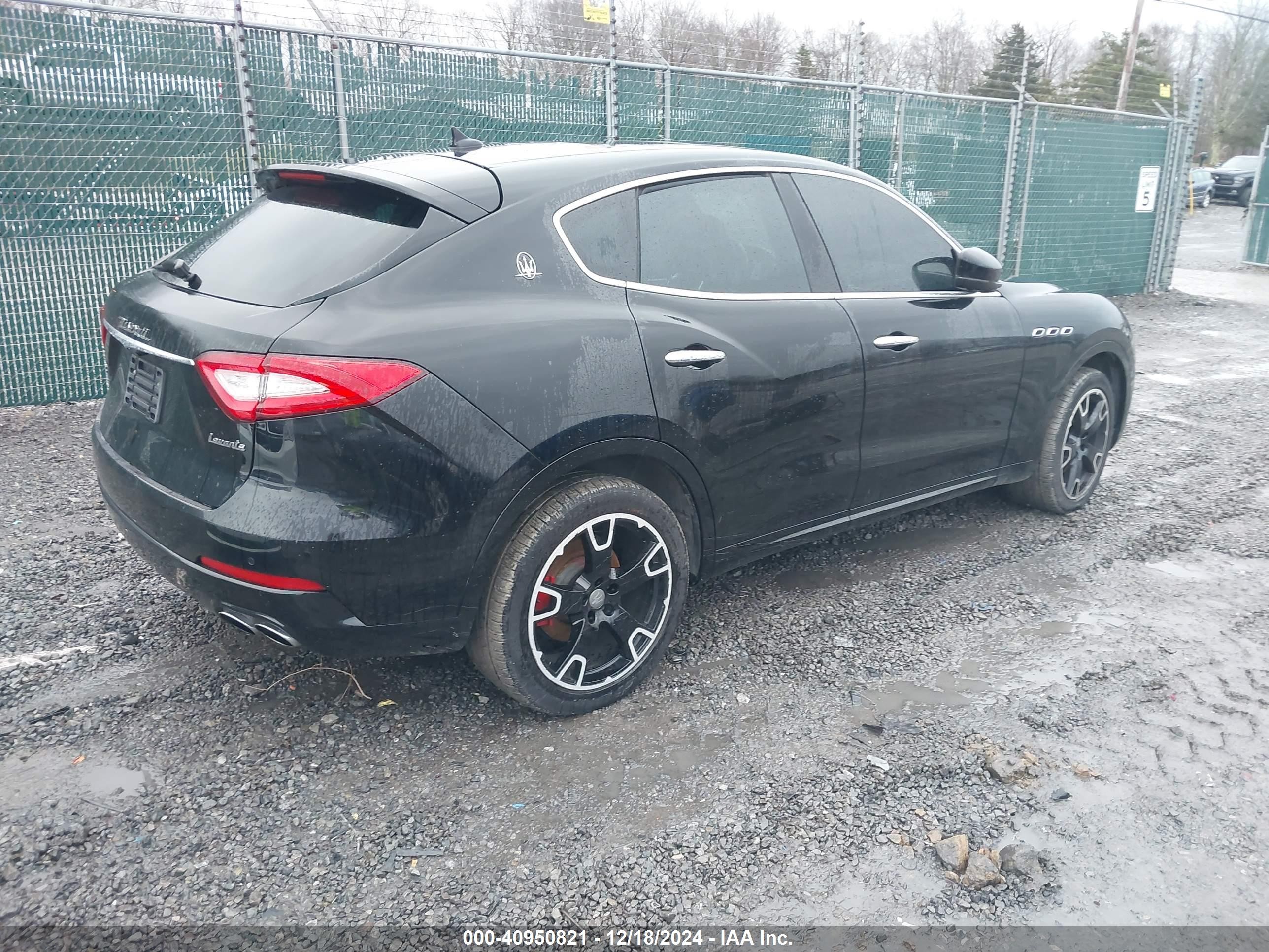 2019 Maserati Levante   Black vin: ZN661XUA2KX308301
