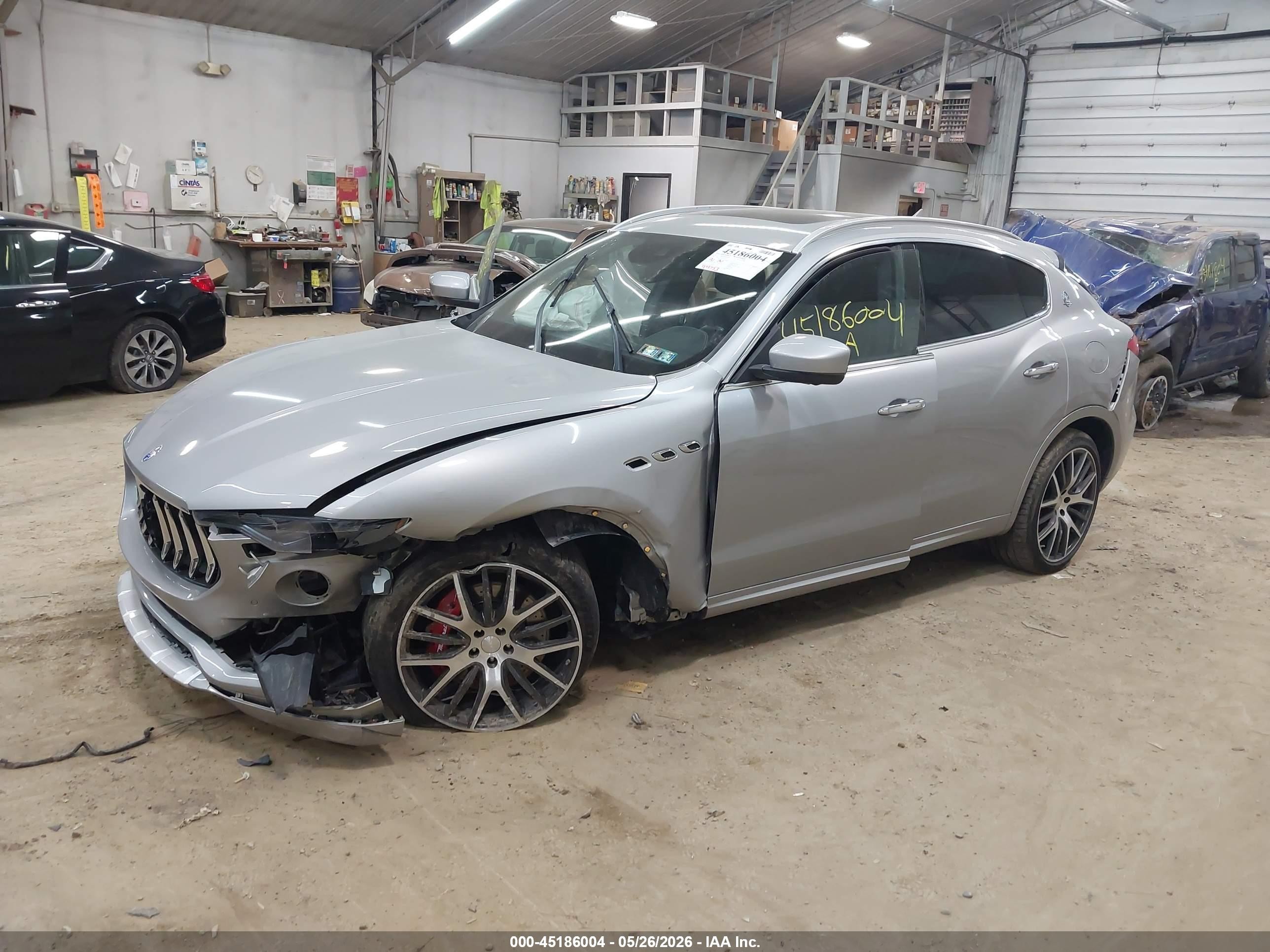 2017 Maserati Levante S Silver vin: ZN661YUL8HX252137
