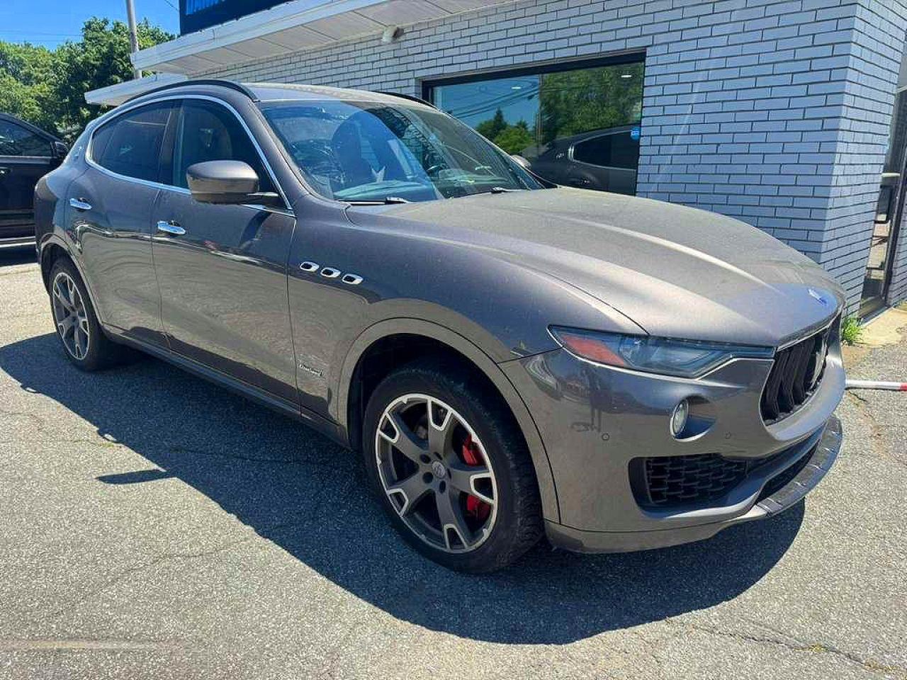 2018 Maserati Levante S Sport Gray vin: ZN661YUS3JX269795