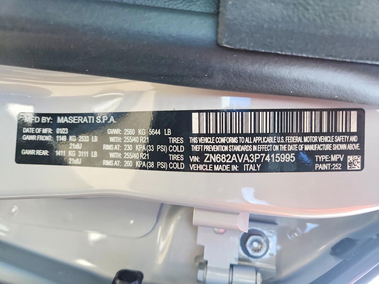 2023 Maserati Grecale Gt Silver vin: ZN682AVA3P7415995