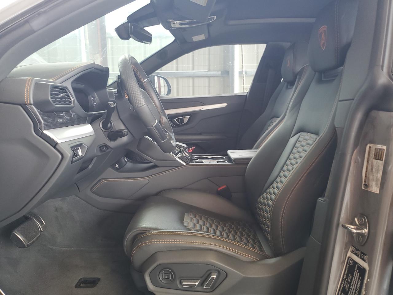 2020 Lamborghini Urus  Gray vin: ZPBUA1ZL1LLA07374