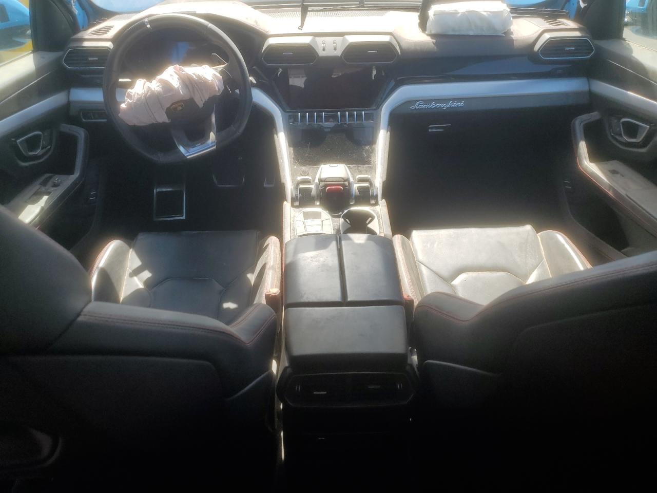 2022 Lamborghini Urus Blue vin: ZPBUA1ZL7NLA19211