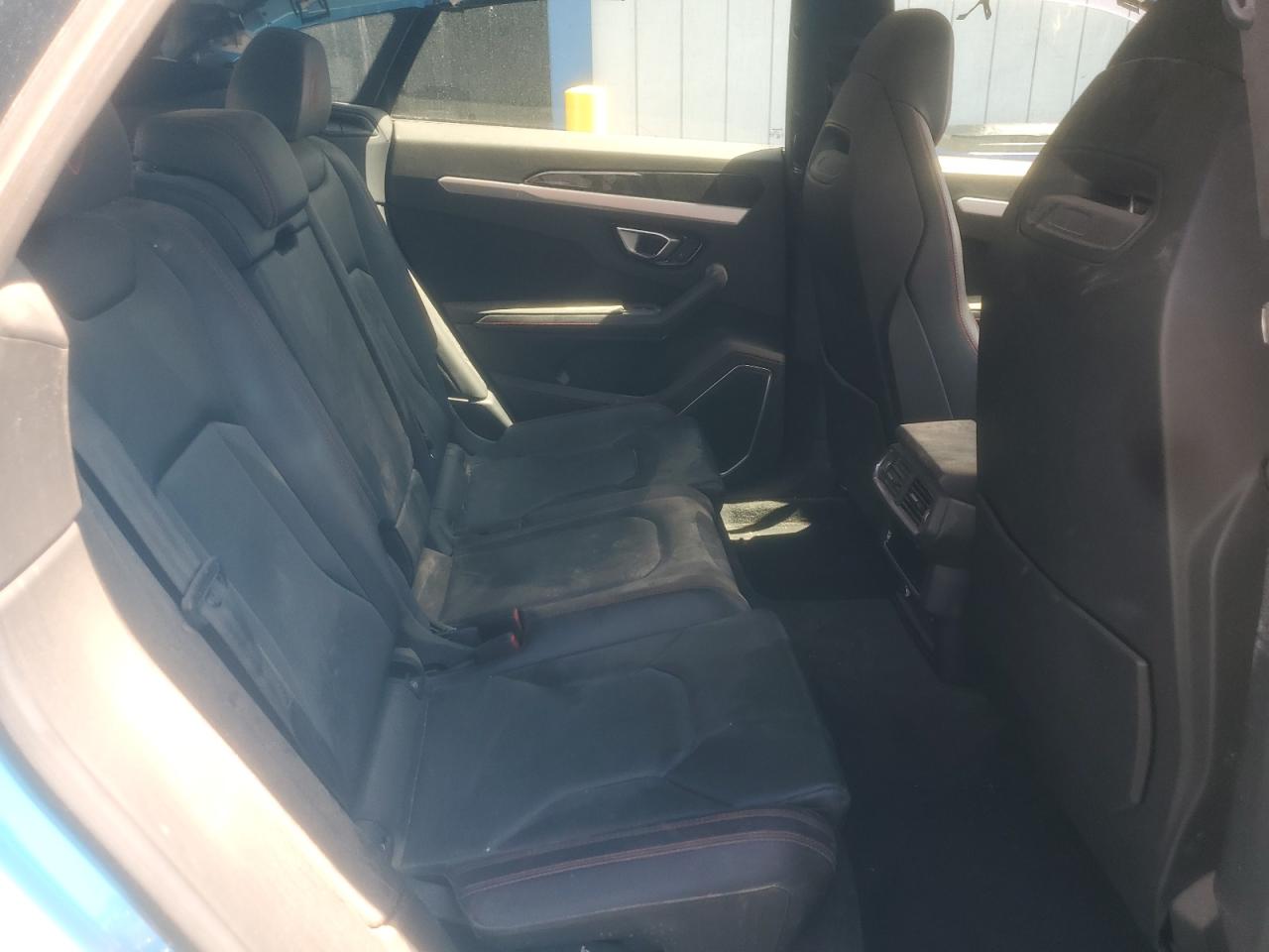 2022 Lamborghini Urus Blue vin: ZPBUA1ZL7NLA19211