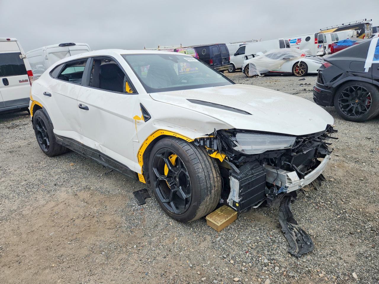 2024 Lamborghini Urus Performante Белый vin: ZPBUC3ZL4RLA35636