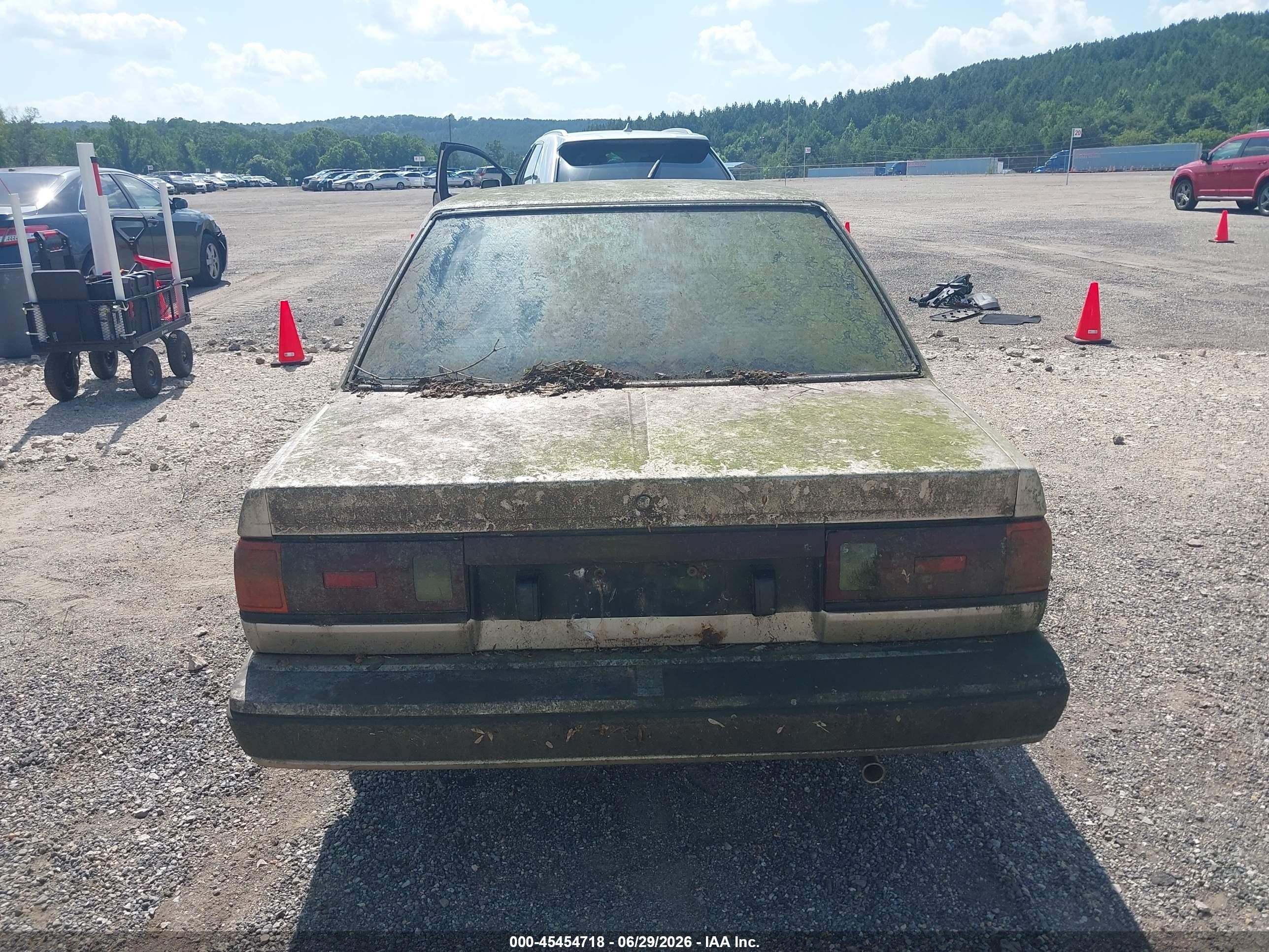 1990 Nissan Sentra   Champagne vin: jn1gb22b2lu513947