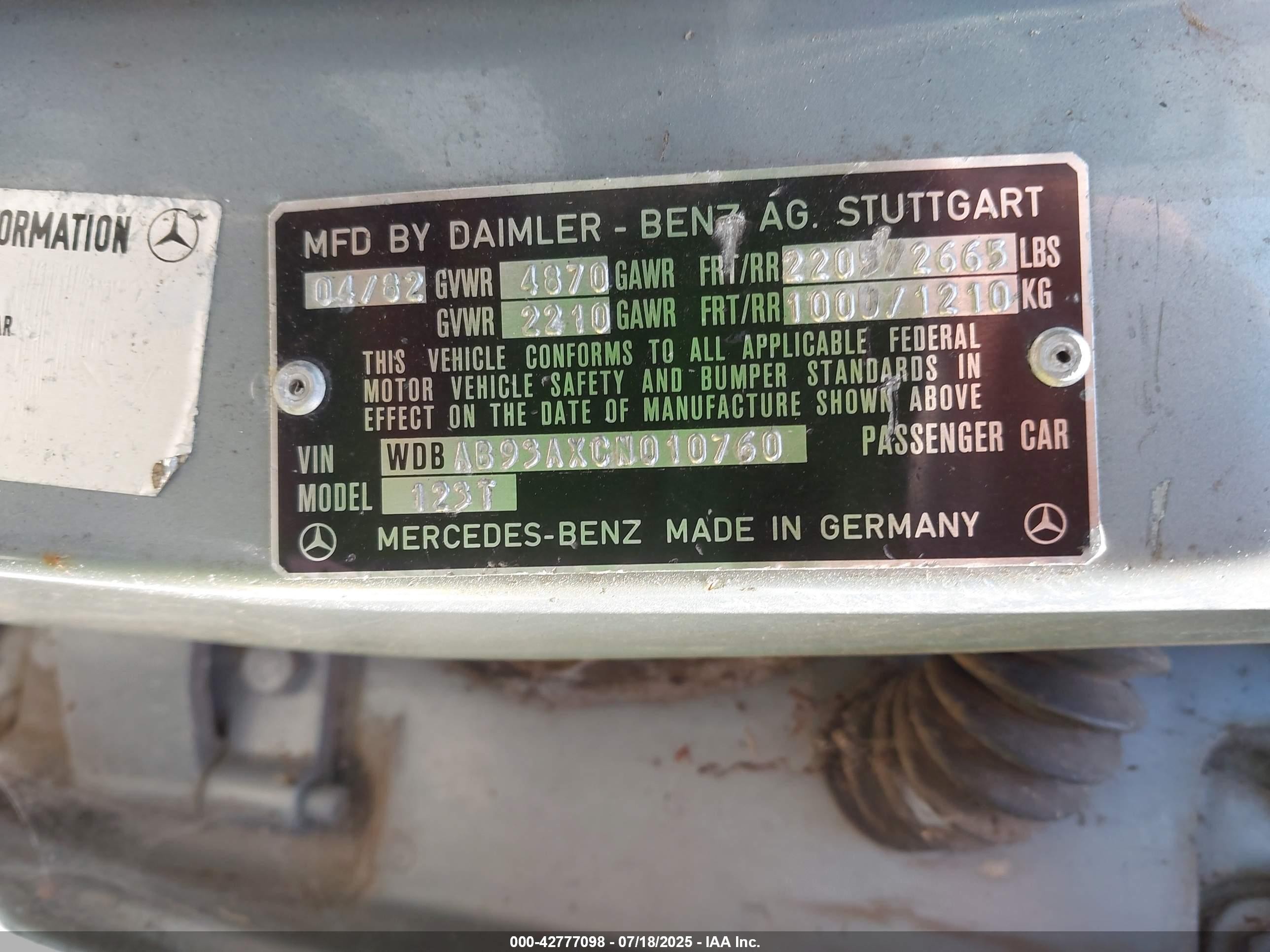1982 Mercedes-benz 300 Tdt Blue vin: wdbab93axcn010760