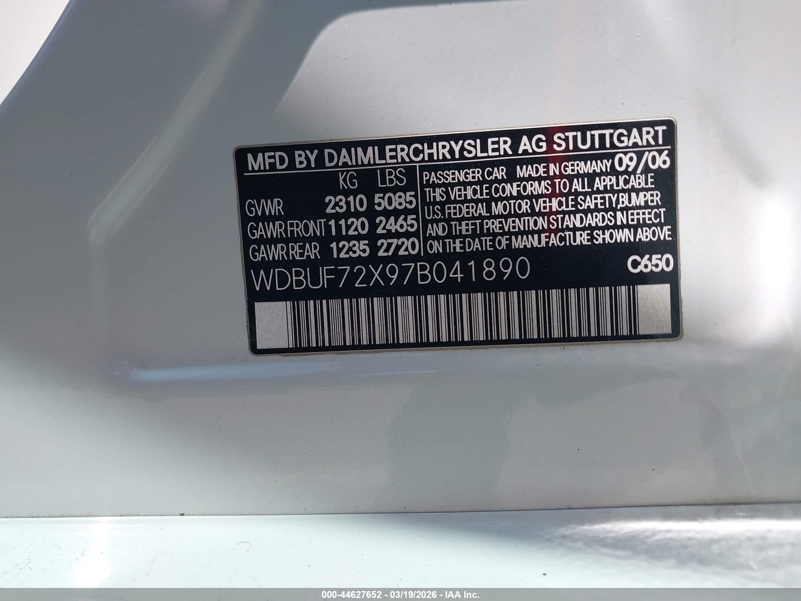 2007 Mercedes-benz E 550   White vin: wdbuf72x97b041890