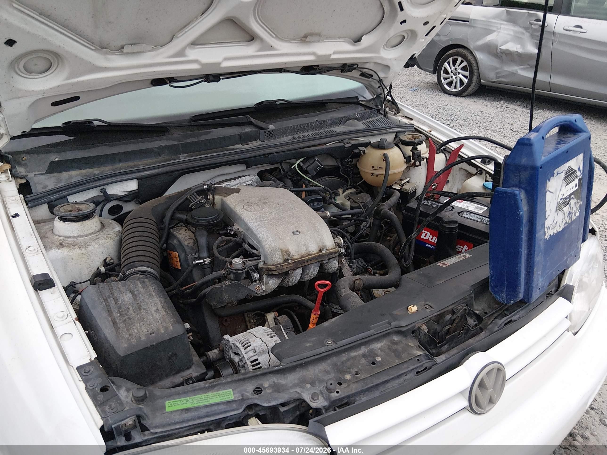 1995 Volkswagen Cabrio   White vin: wvwbb81e2sk025307