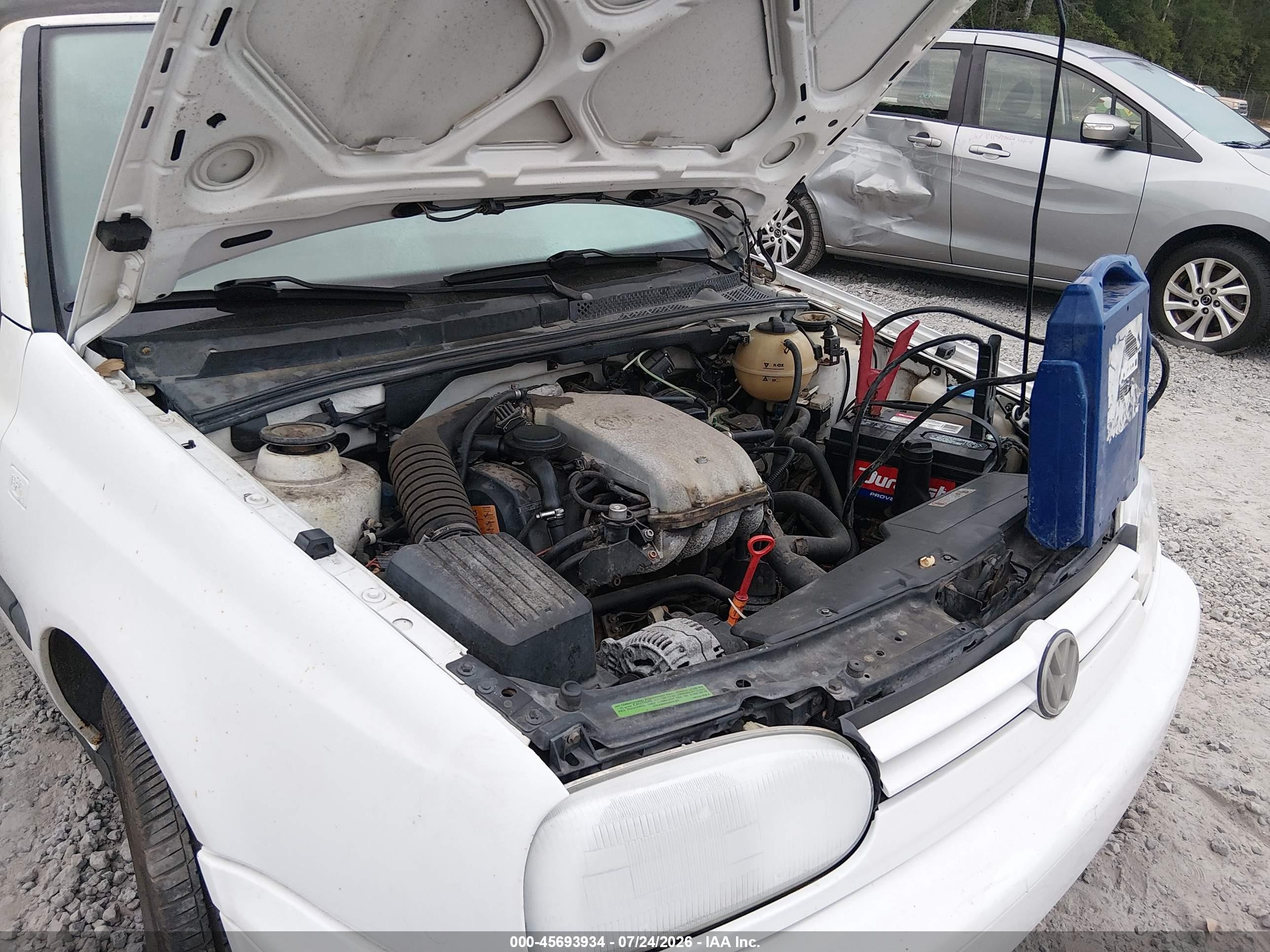 1995 Volkswagen Cabrio   White vin: wvwbb81e2sk025307